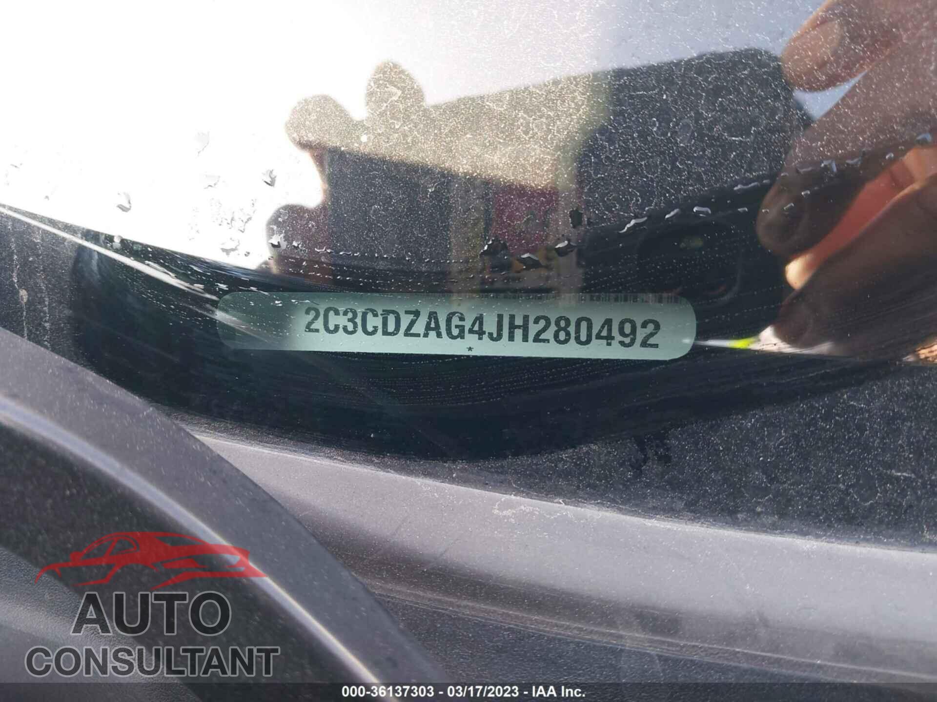 DODGE CHALLENGER 2018 - 2C3CDZAG4JH280492