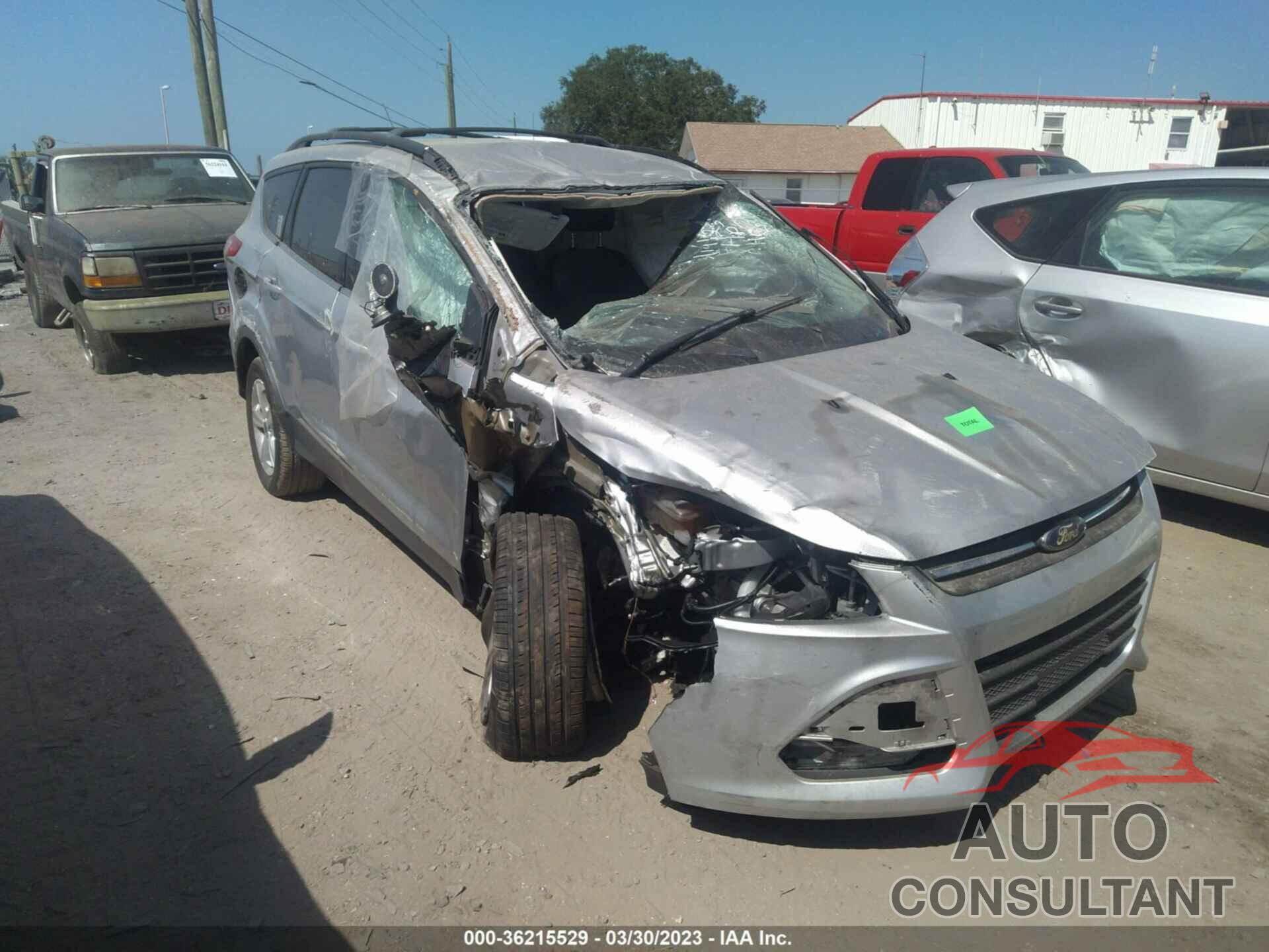 FORD ESCAPE 2016 - 1FMCU0GX4GUB95491