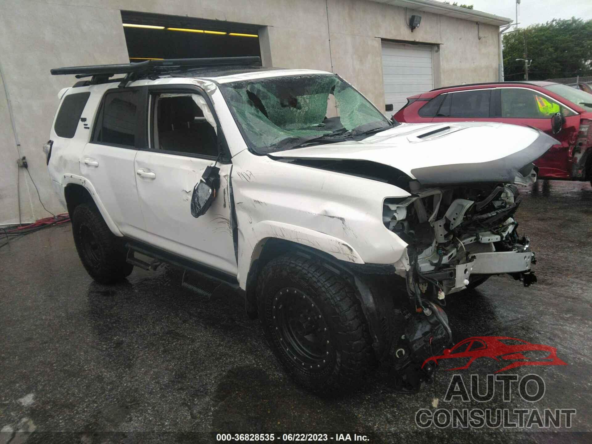 TOYOTA 4RUNNER 2021 - JTERU5JR1M5898165