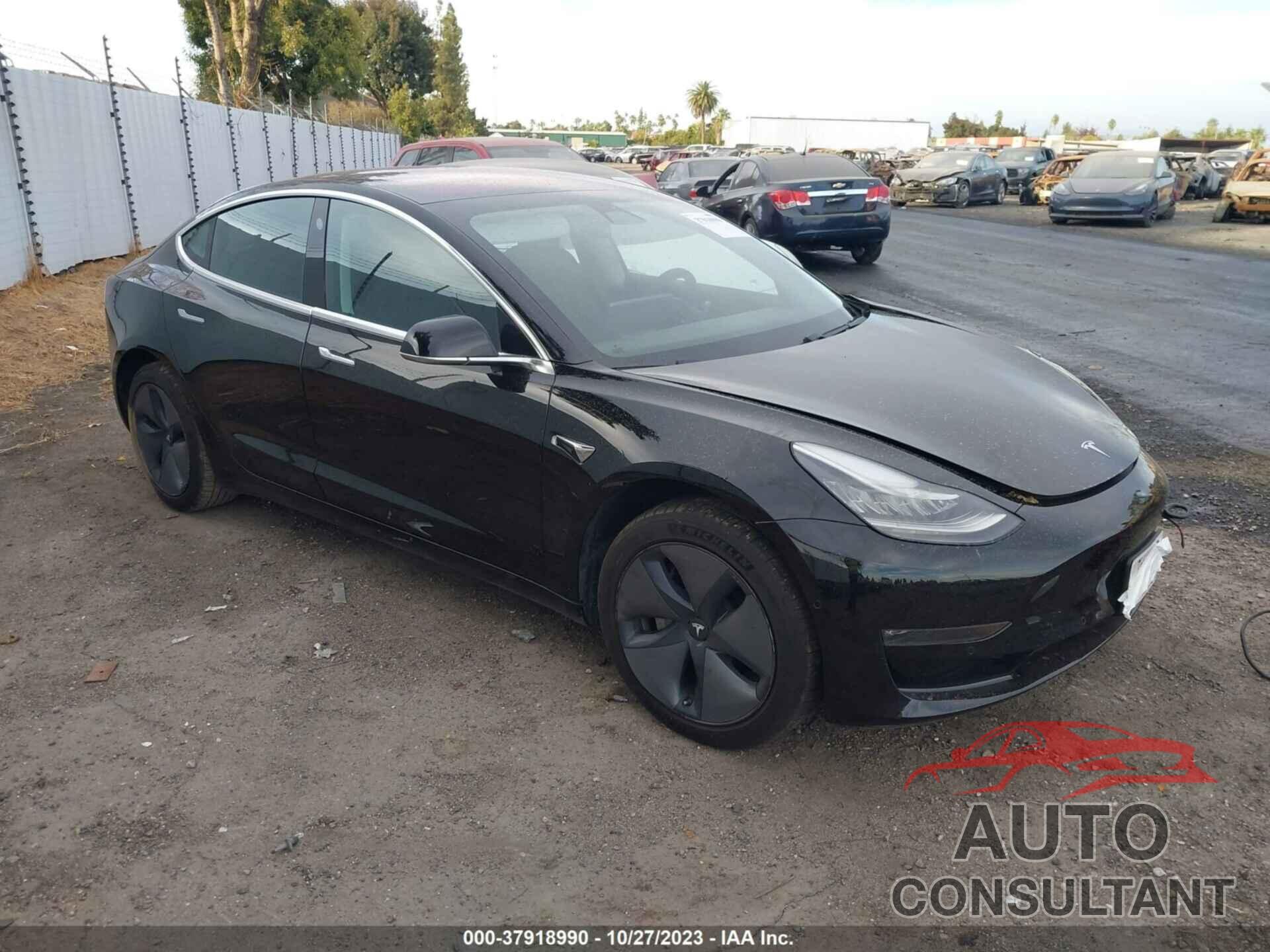TESLA MODEL 3 2018 - 5YJ3E1EA8JF040299