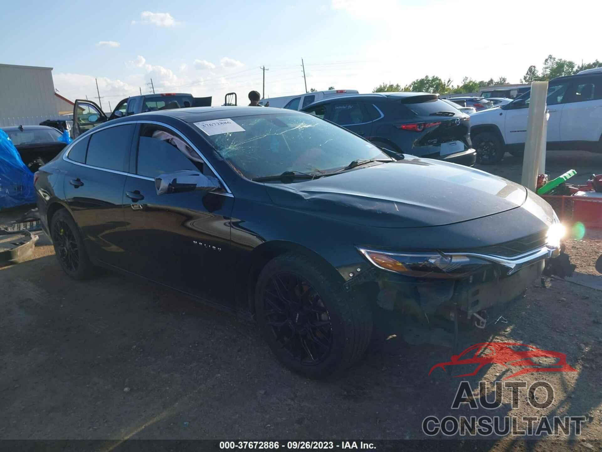 CHEVROLET MALIBU 2020 - 1G1ZD5ST1LF125924