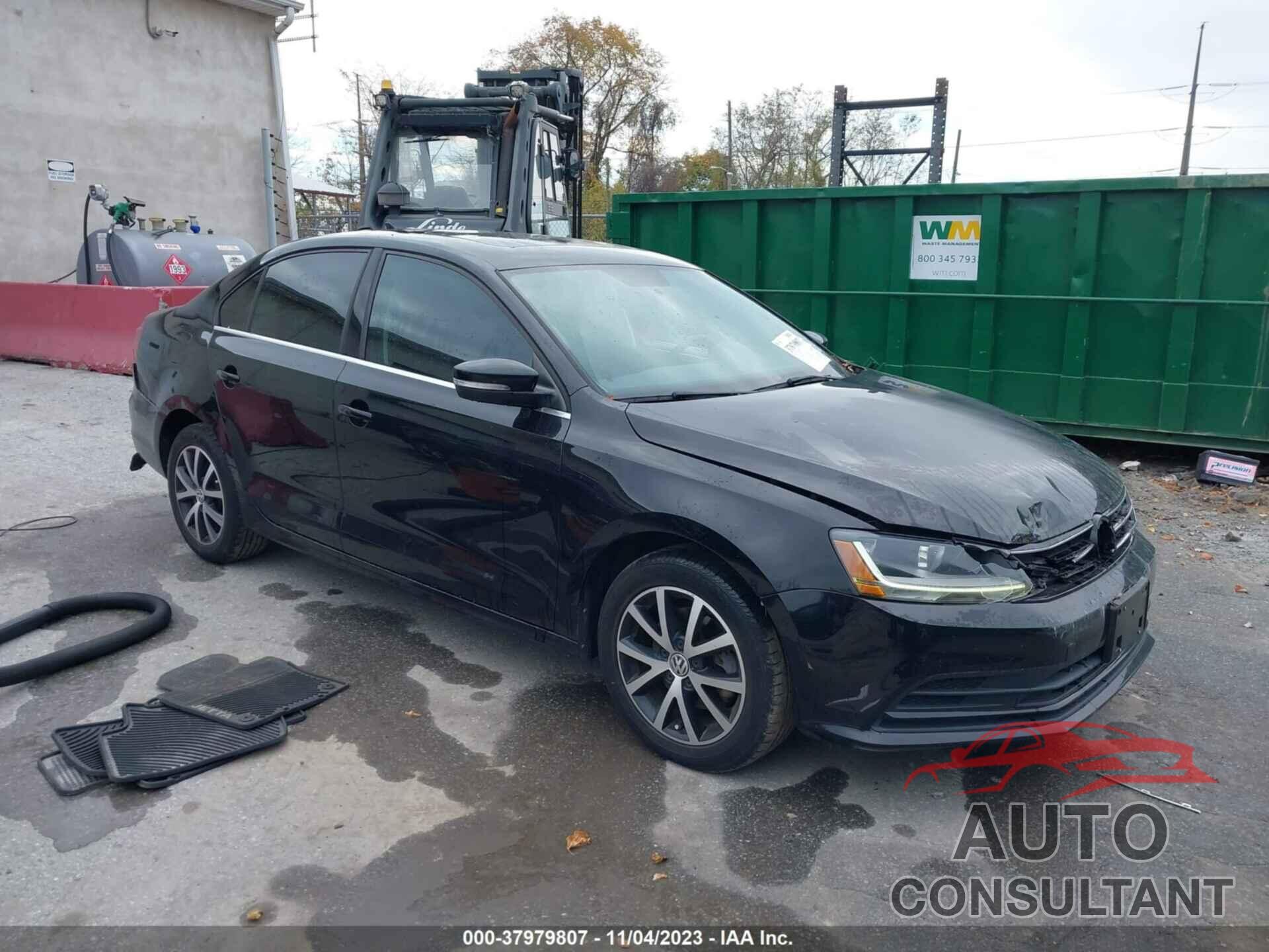 VOLKSWAGEN JETTA 2017 - 3VWDB7AJ9HM384376