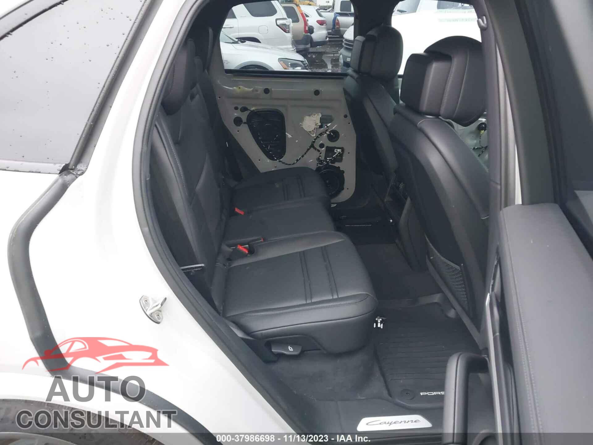PORSCHE CAYENNE 2024 - WP1AL2AYXRDA32387