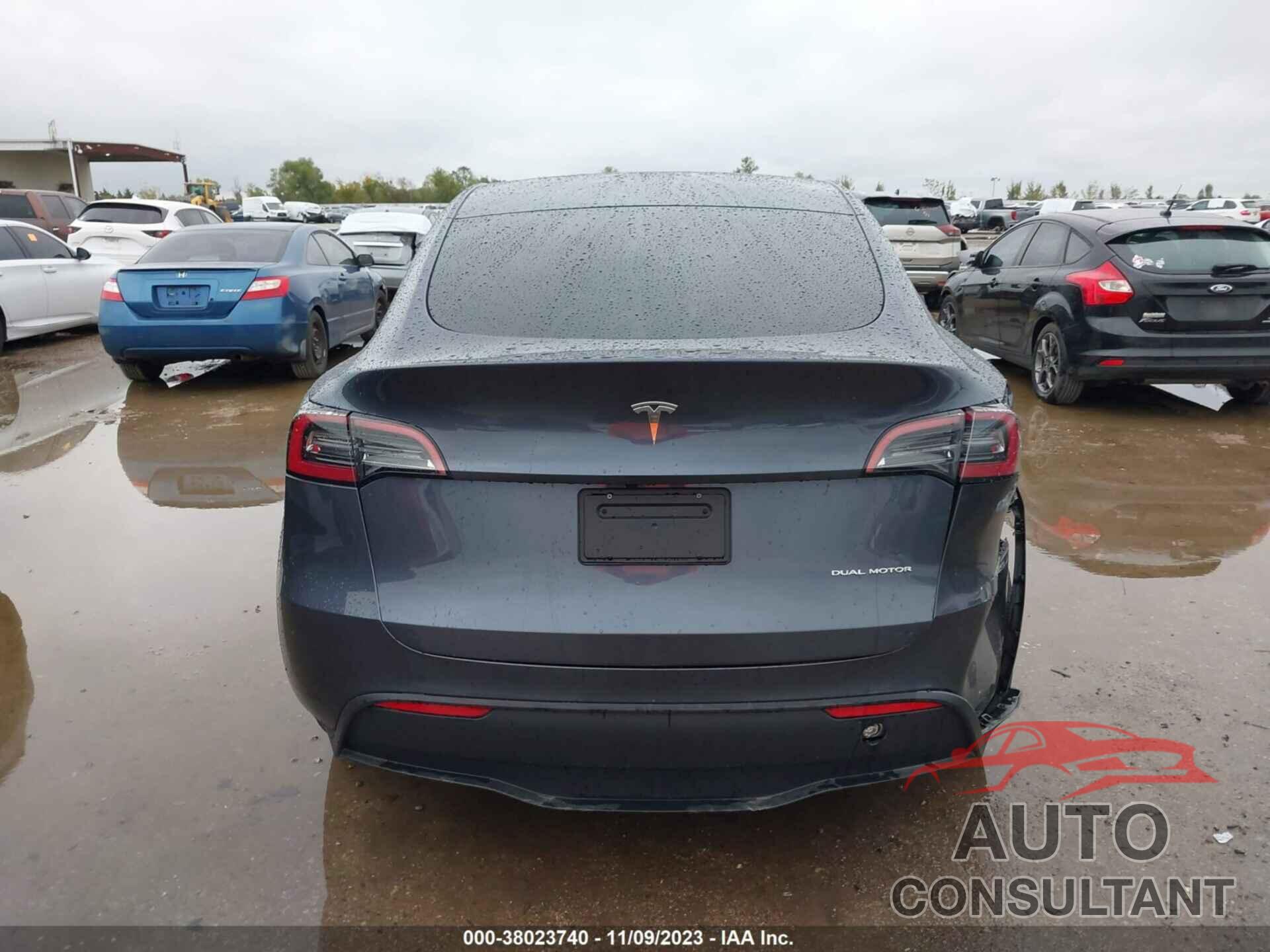 TESLA MODEL Y 2023 - 7SAYGDEE4PA048106