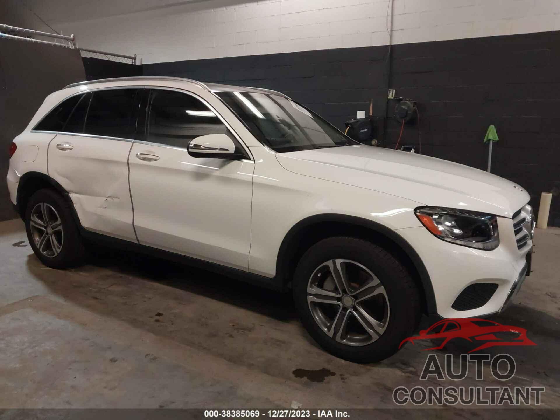 MERCEDES-BENZ GLC 300 2016 - WDC0G4KB4GF025860