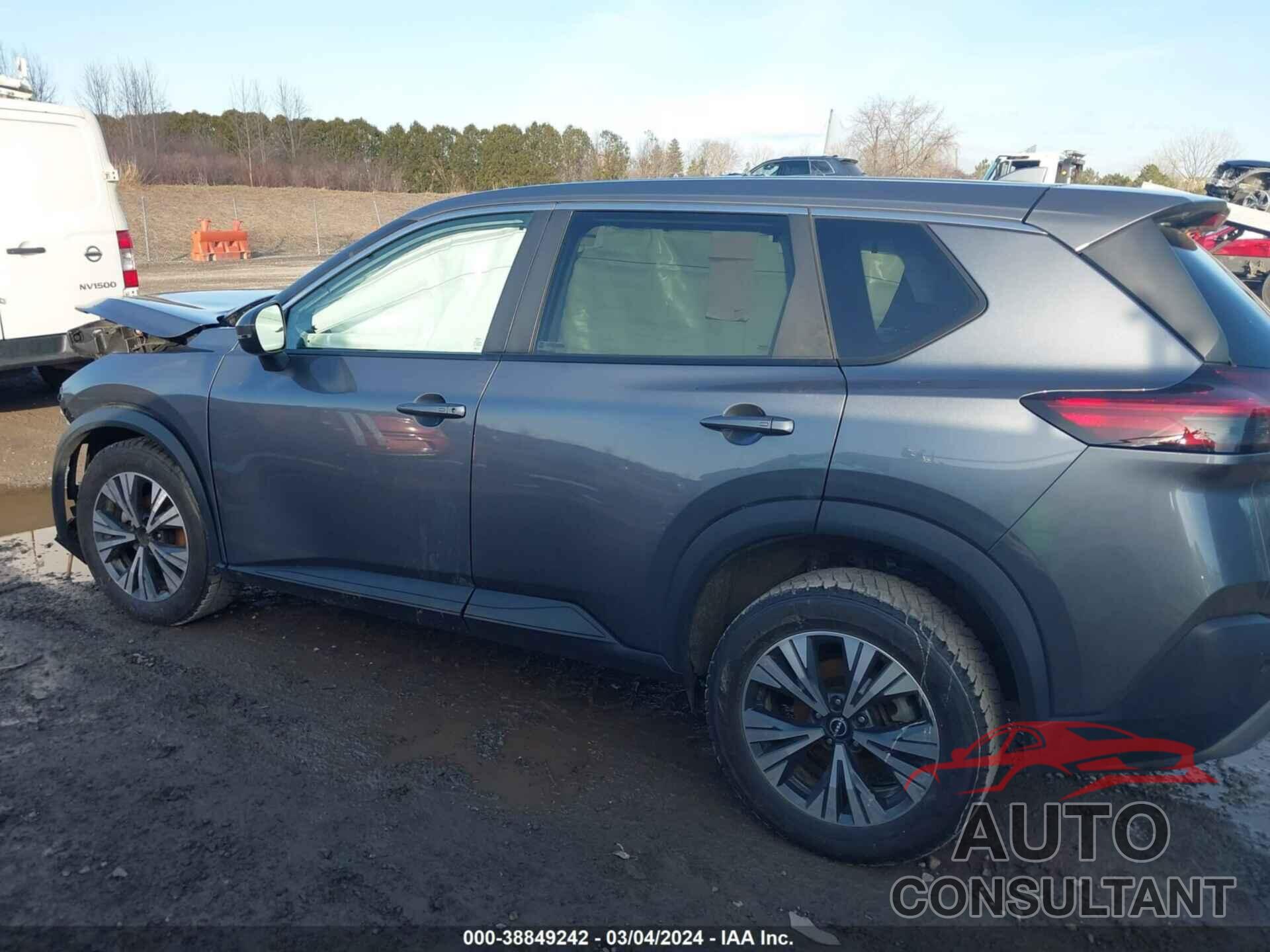 NISSAN ROGUE 2022 - 5N1BT3BAXNC712167