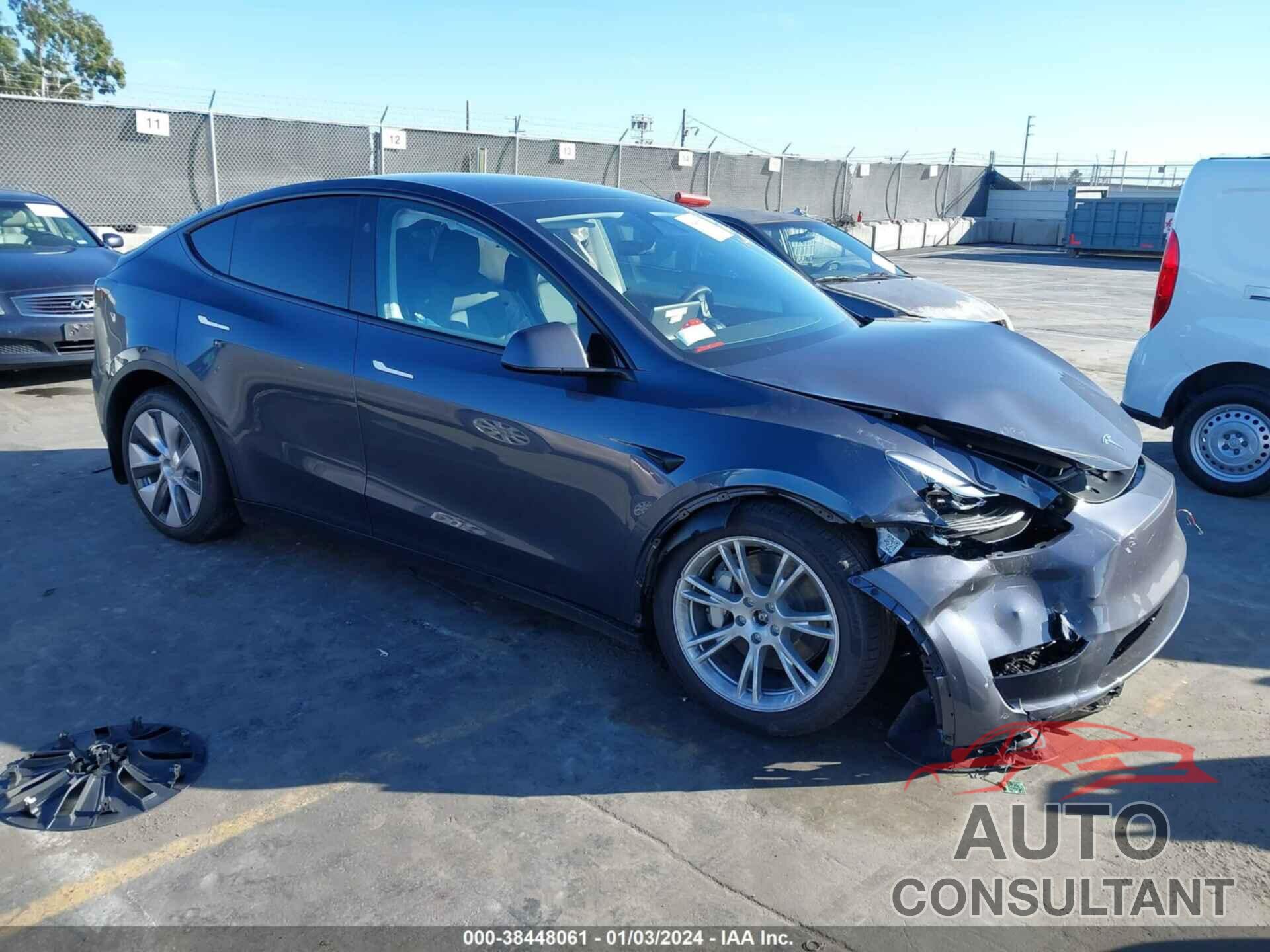 TESLA MODEL Y 2023 - 7SAYGDEE1PA202447