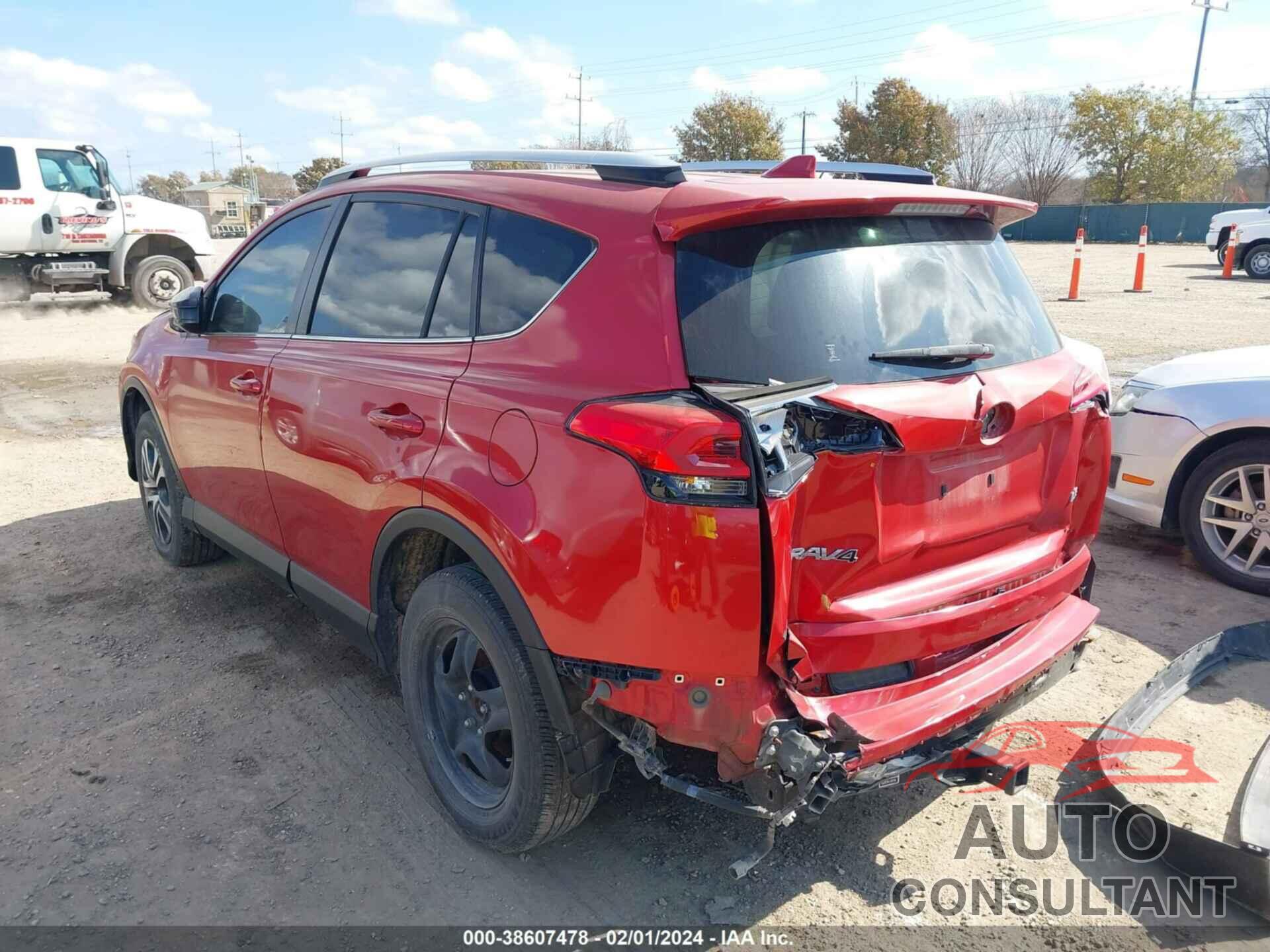 TOYOTA RAV4 2016 - JTMZFREV7GJ092873