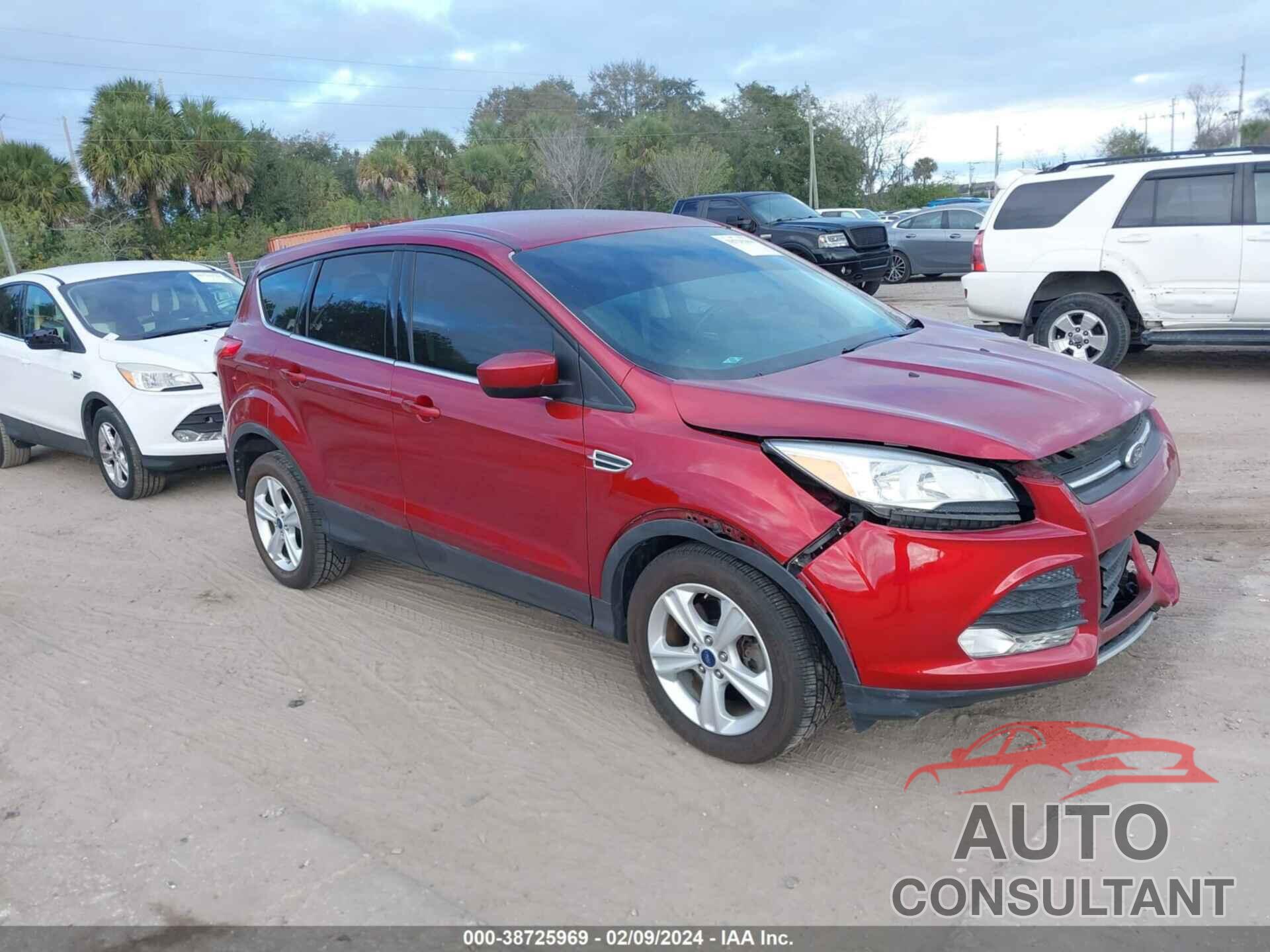 FORD ESCAPE 2016 - 1FMCU9GX8GUC54420