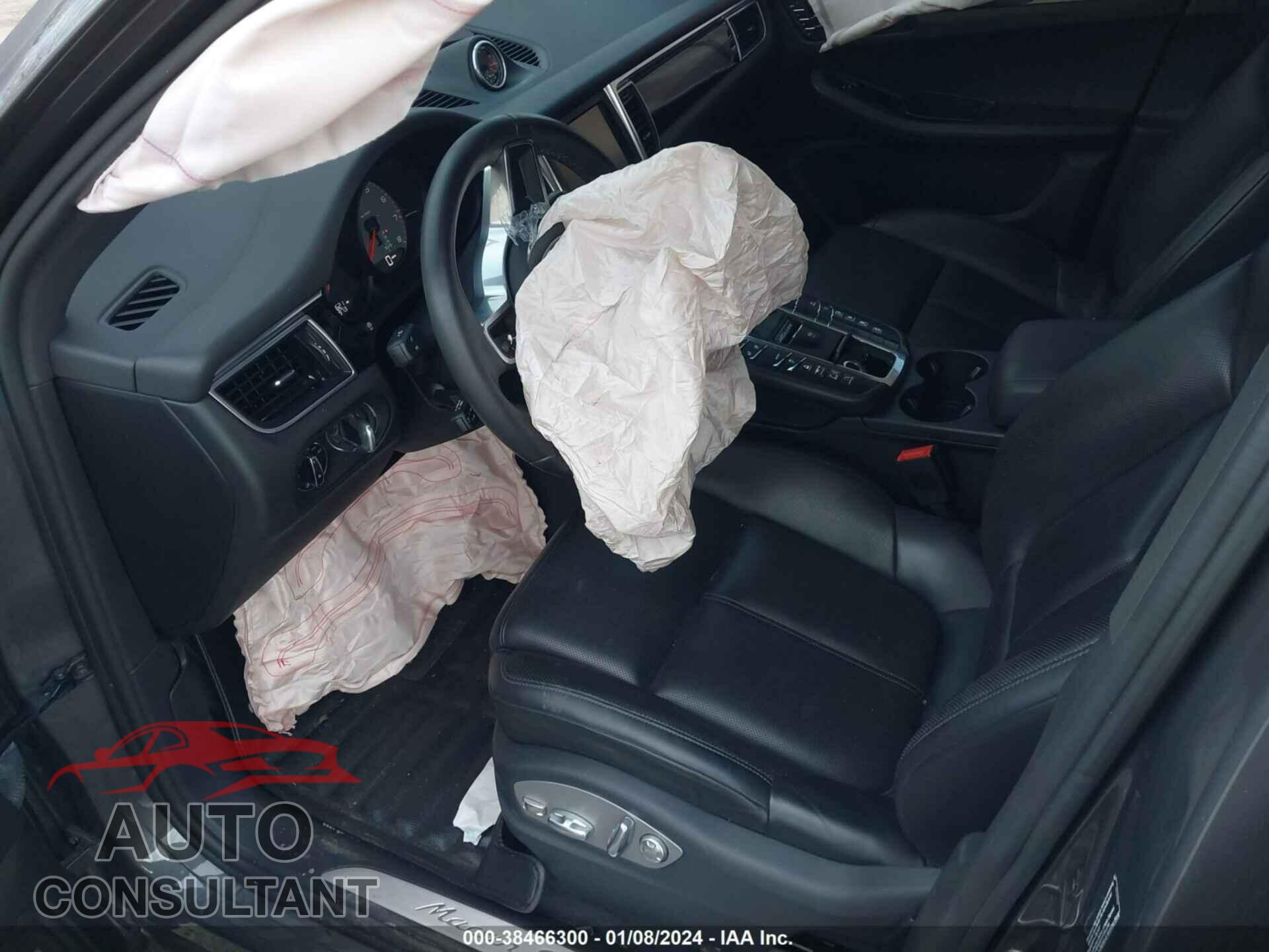 PORSCHE MACAN 2016 - WP1AB2A54GLB45280