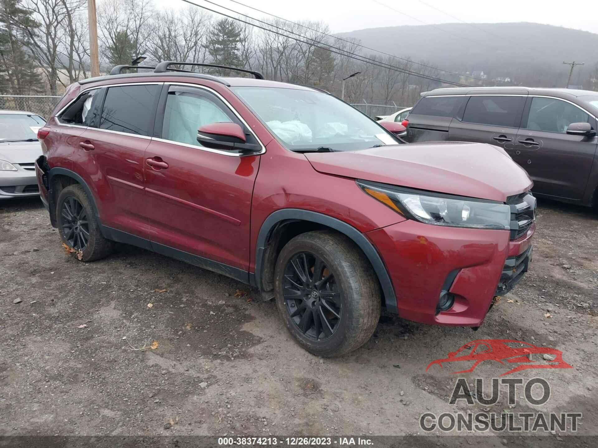 TOYOTA HIGHLANDER 2019 - 5TDJZRFH5KS731602