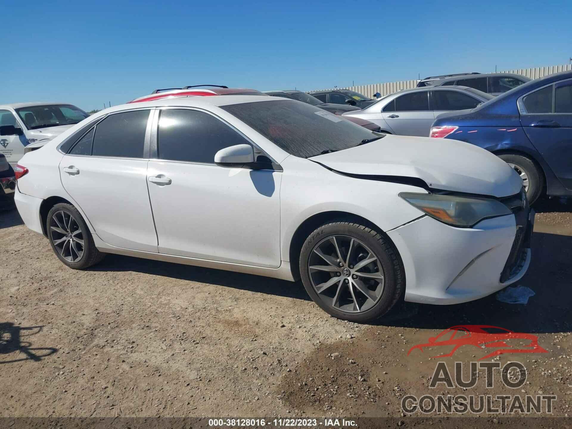 TOYOTA CAMRY 2016 - 4T1BF1FK2GU531124