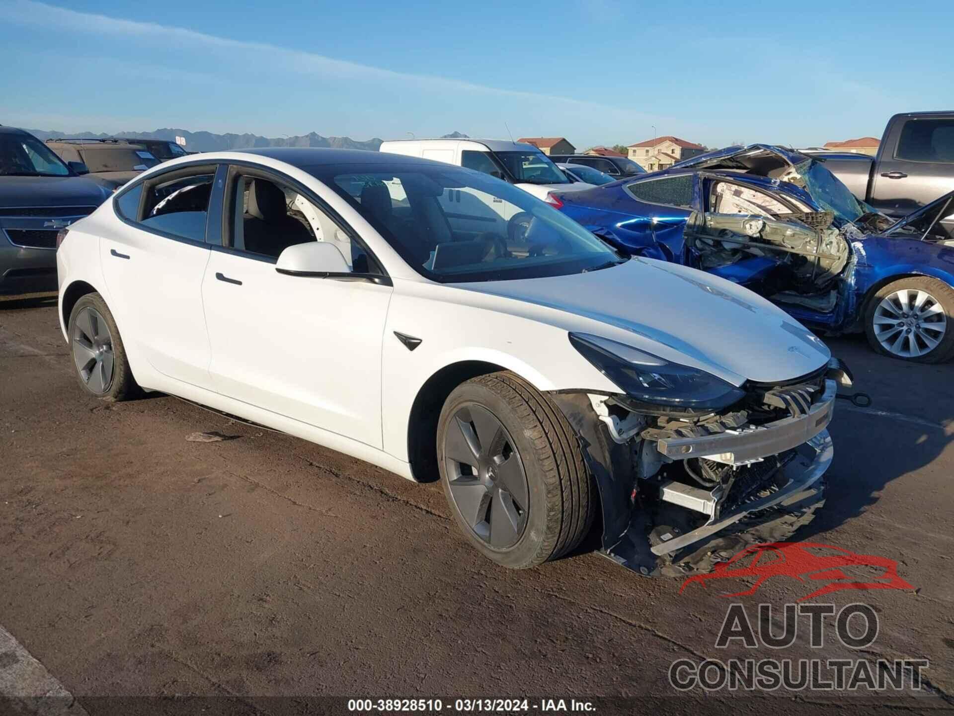 TESLA MODEL 3 2022 - 5YJ3E1EB2NF135360