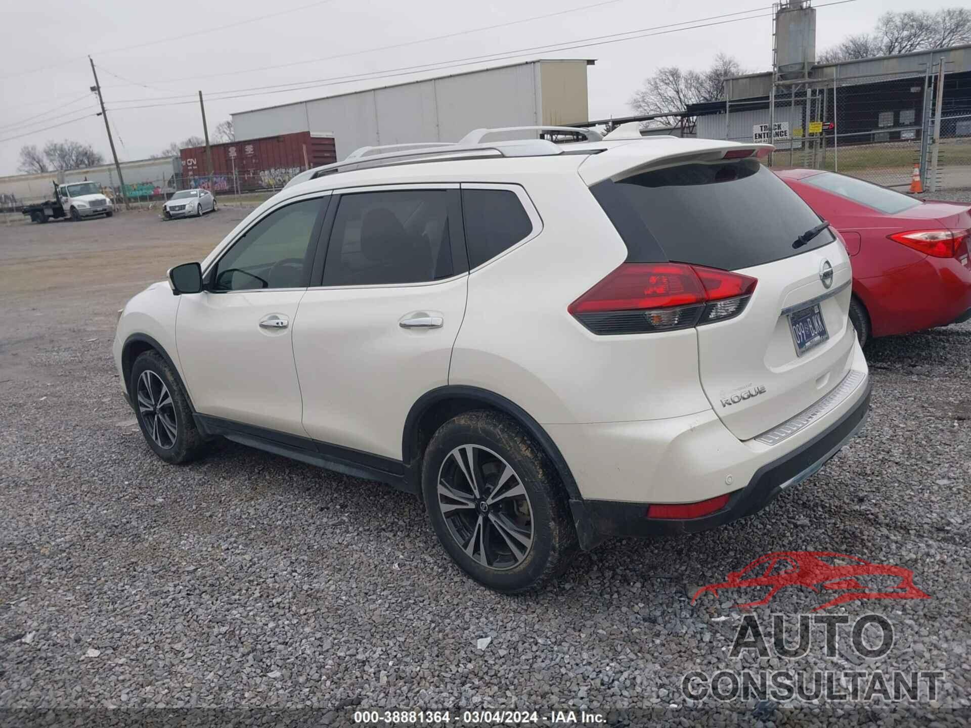 NISSAN ROGUE 2019 - JN8AT2MT1KW254283