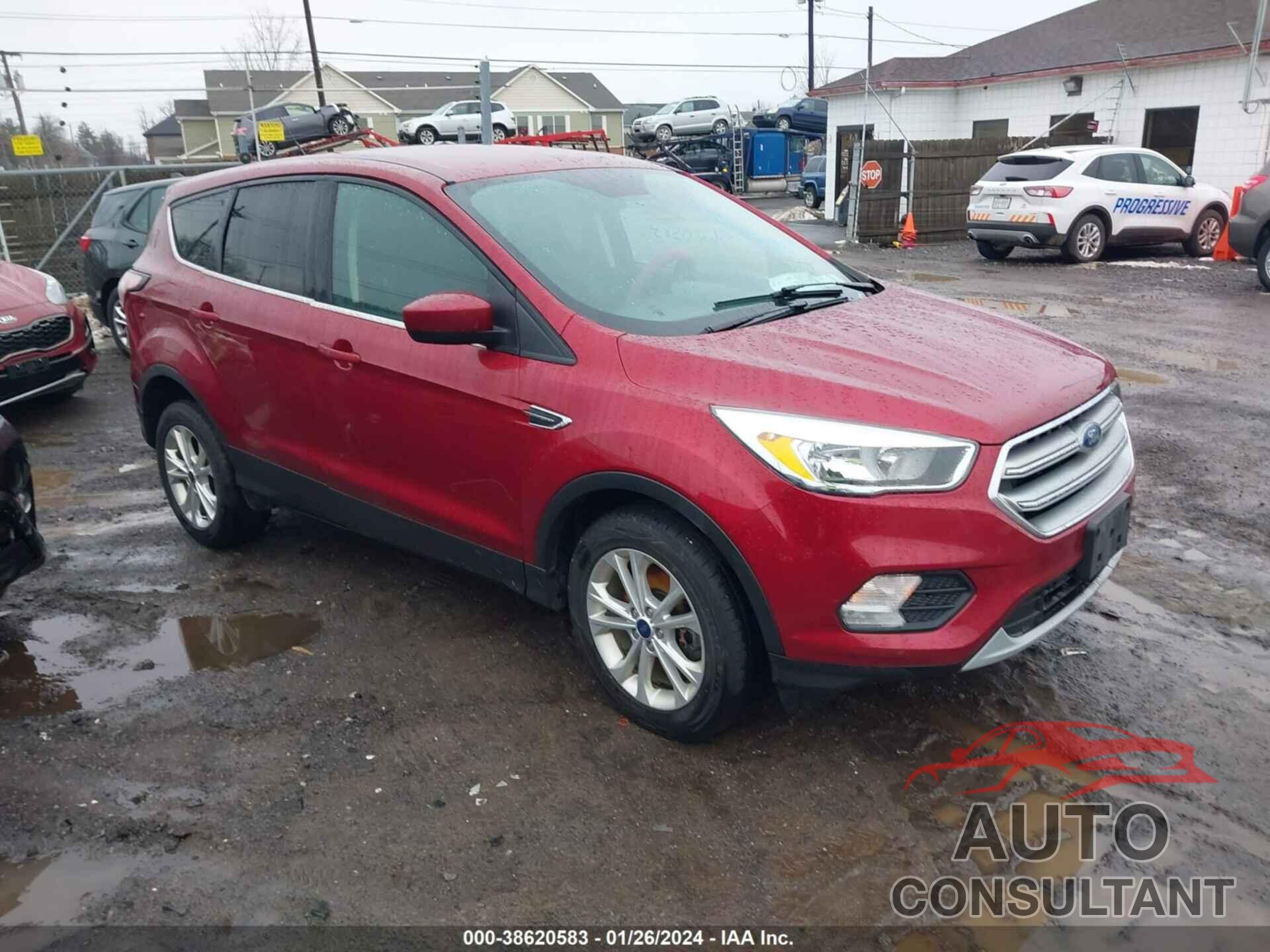 FORD ESCAPE 2017 - 1FMCU9GD0HUB58126
