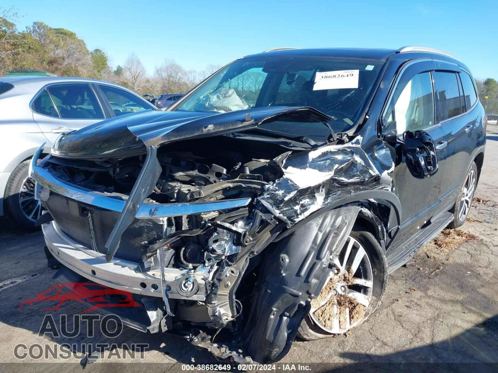 HONDA PILOT 2016 - 5FNYF6H96GB080441