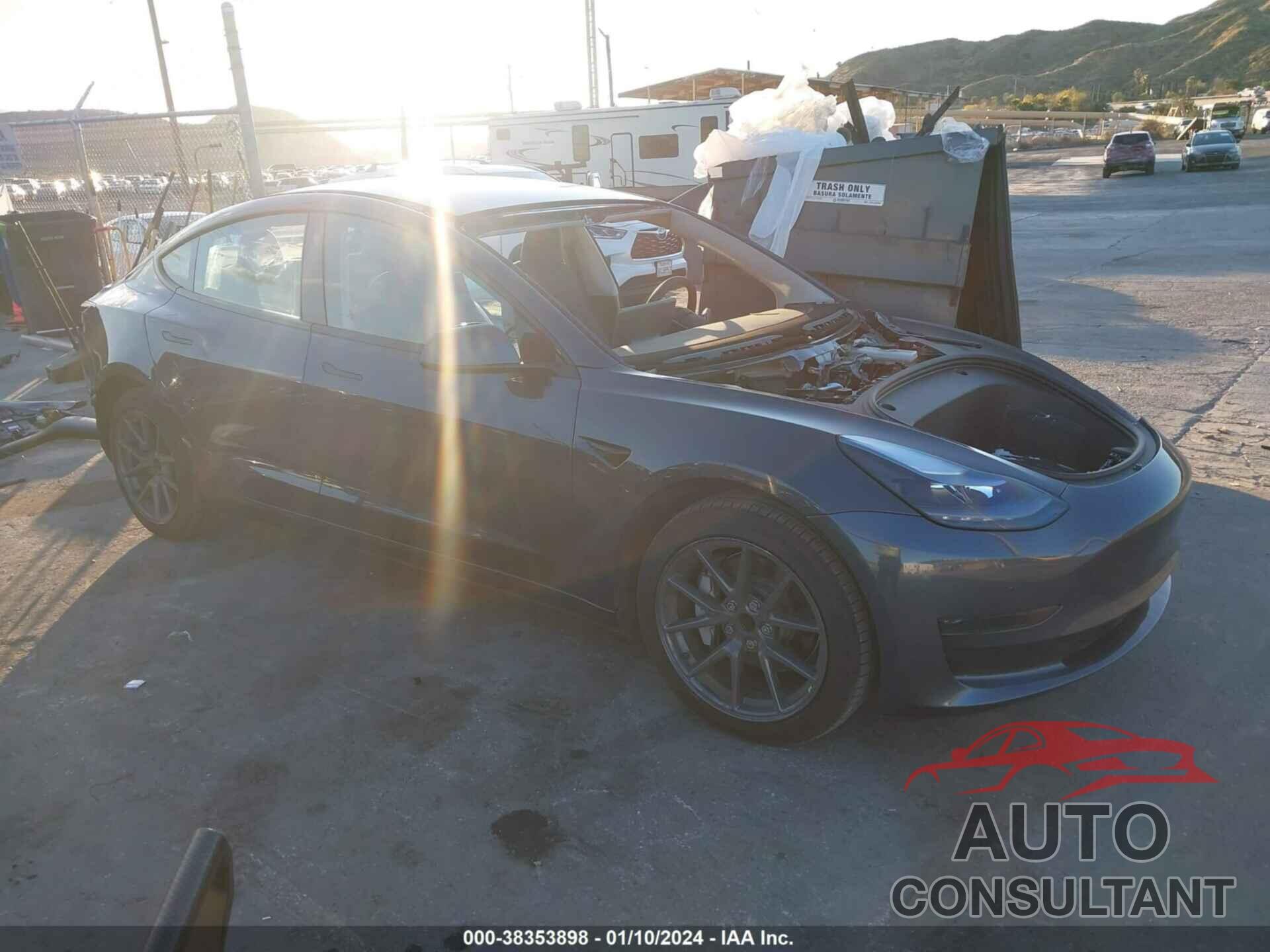 TESLA MODEL 3 2022 - 5YJ3E1EA0NF212878