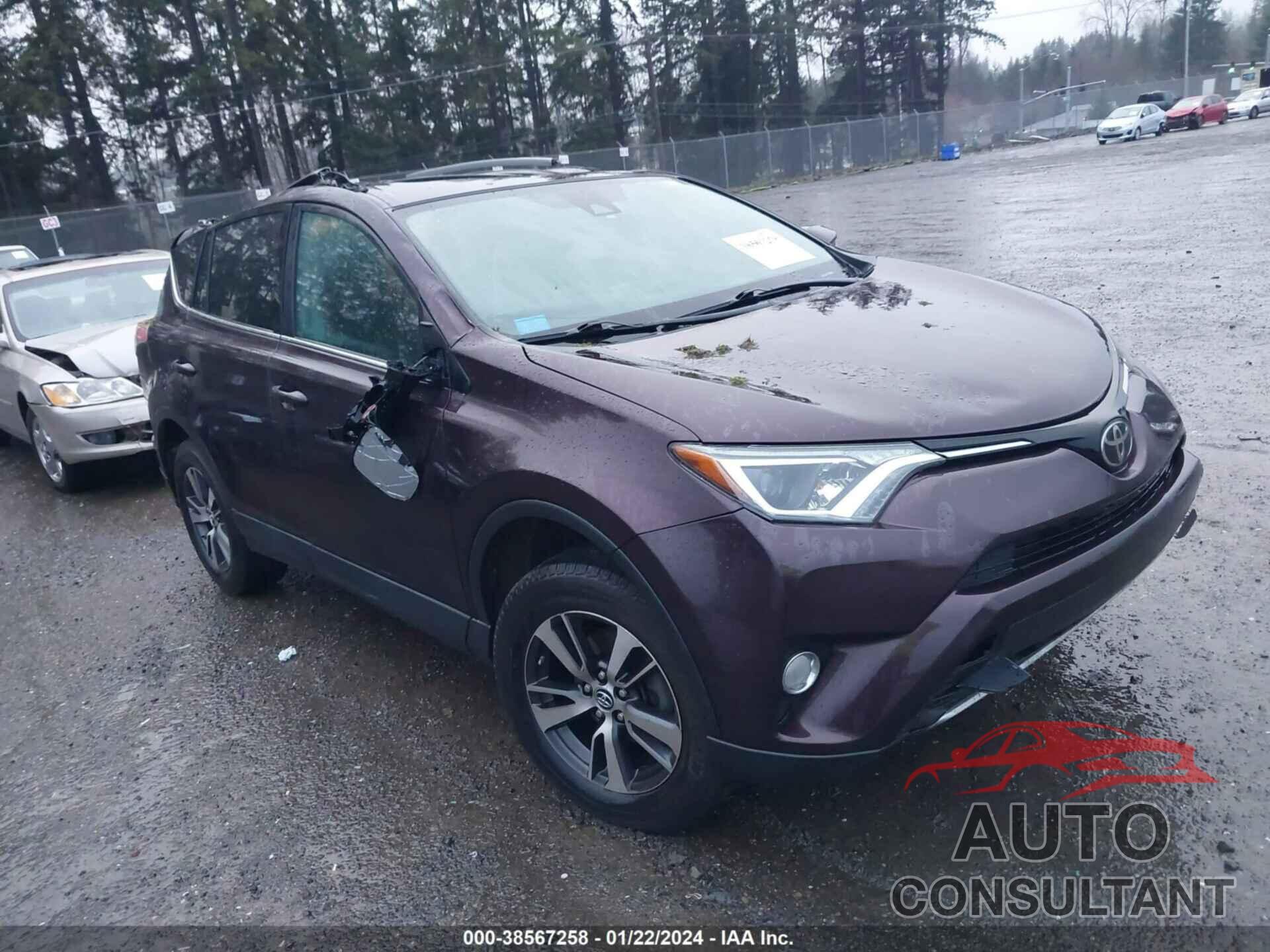 TOYOTA RAV4 2018 - 2T3RFREVXJW746273
