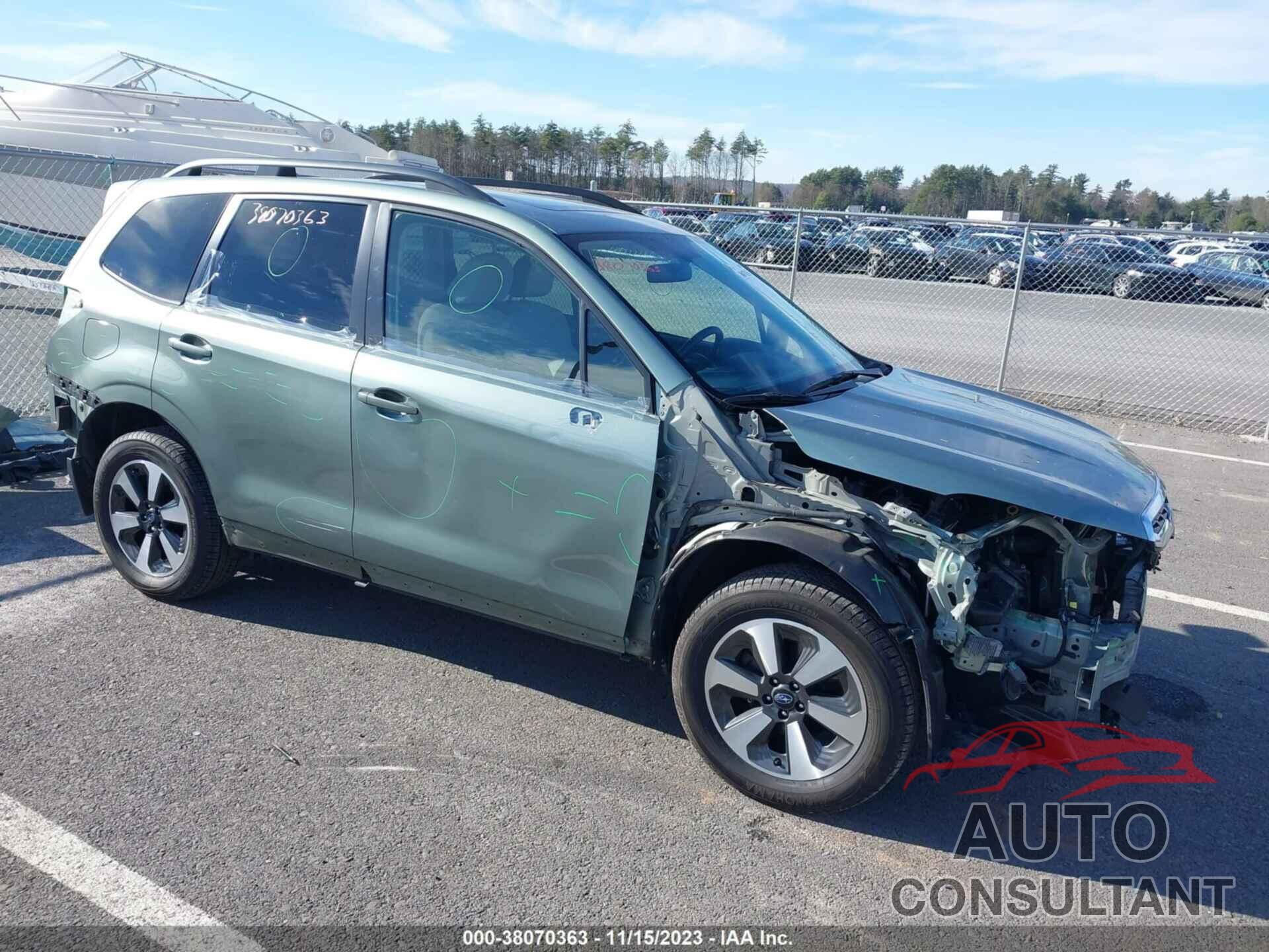 SUBARU FORESTER 2018 - JF2SJAEC7JH432006