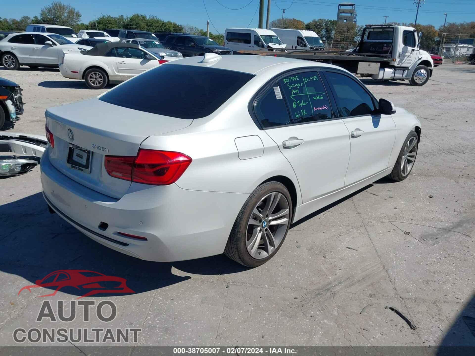 BMW 328I 2016 - WBA8E9G5XGNU28761