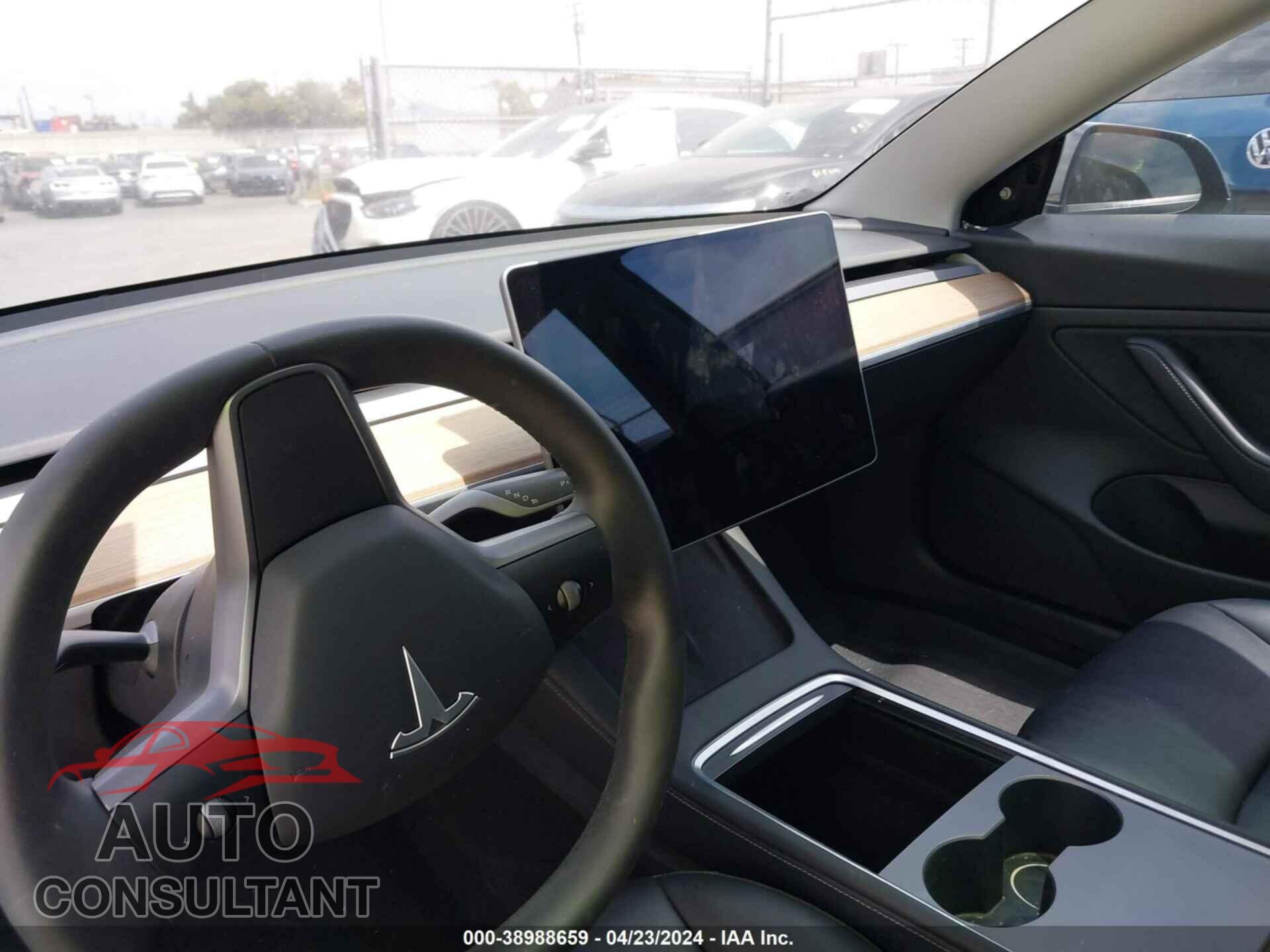 TESLA MODEL 3 2021 - 5YJ3E1EB1MF869809
