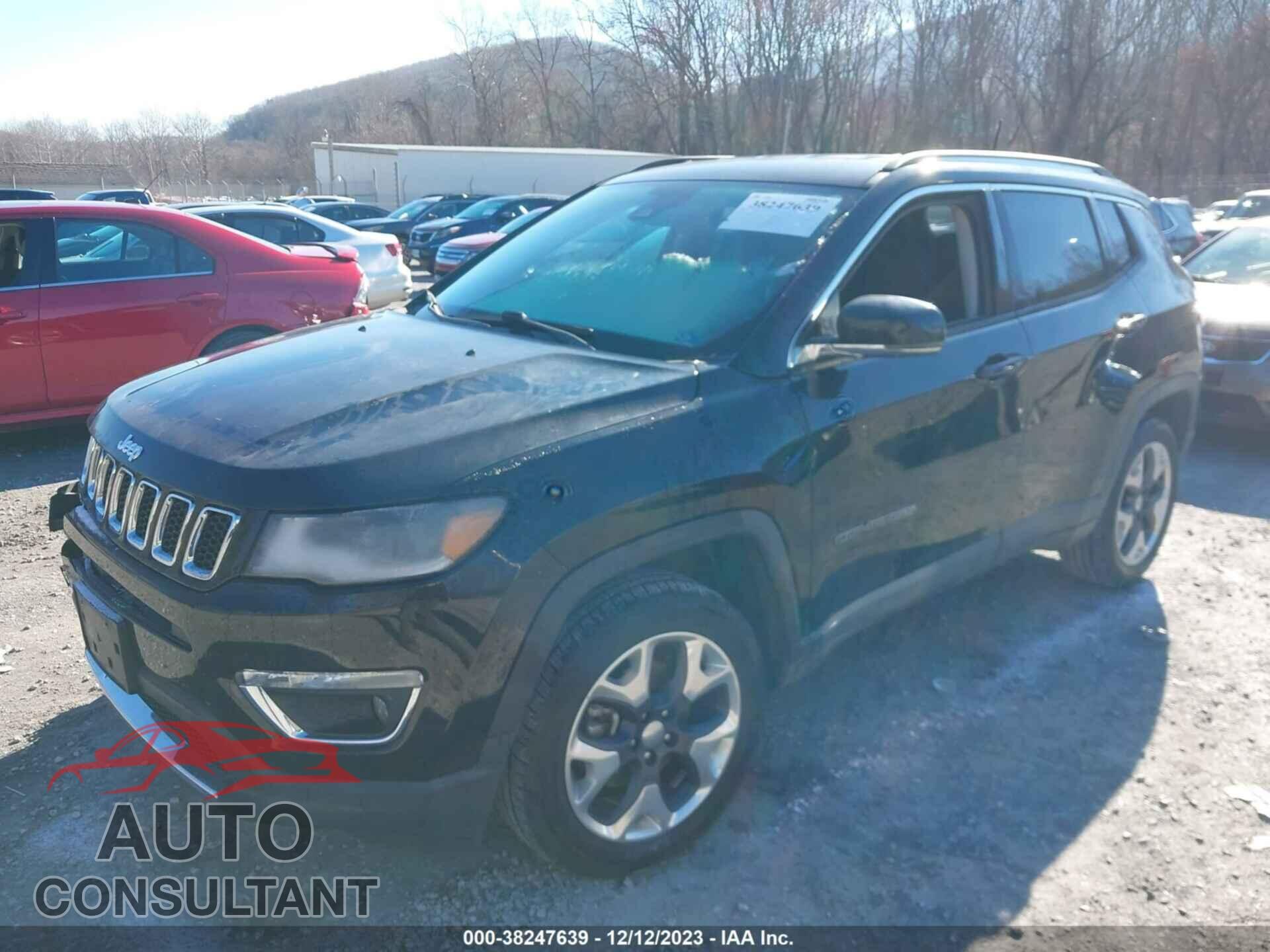 JEEP COMPASS 2018 - 3C4NJDCB3JT333773