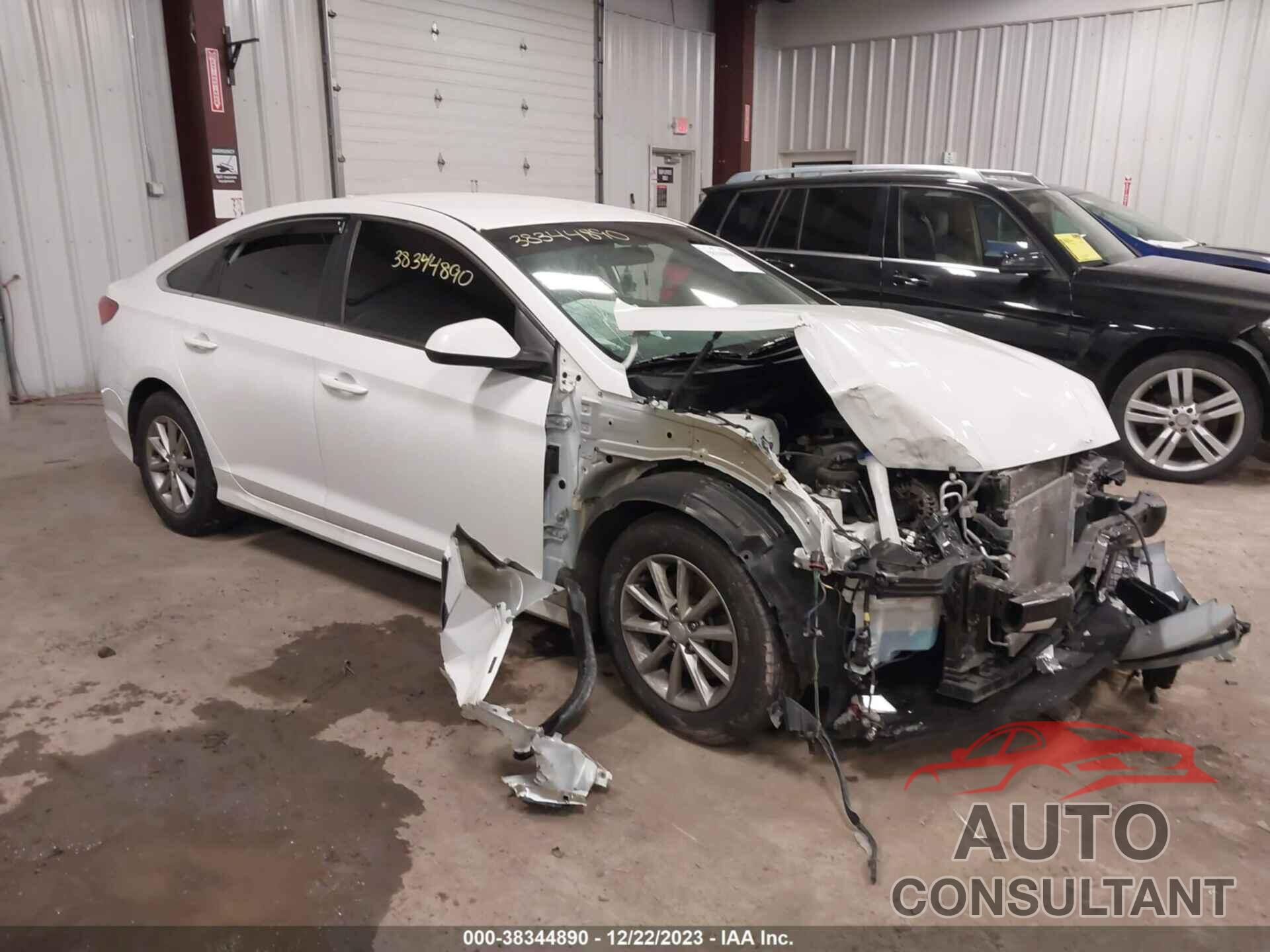 HYUNDAI SONATA 2018 - 5NPE24AA4JH718976