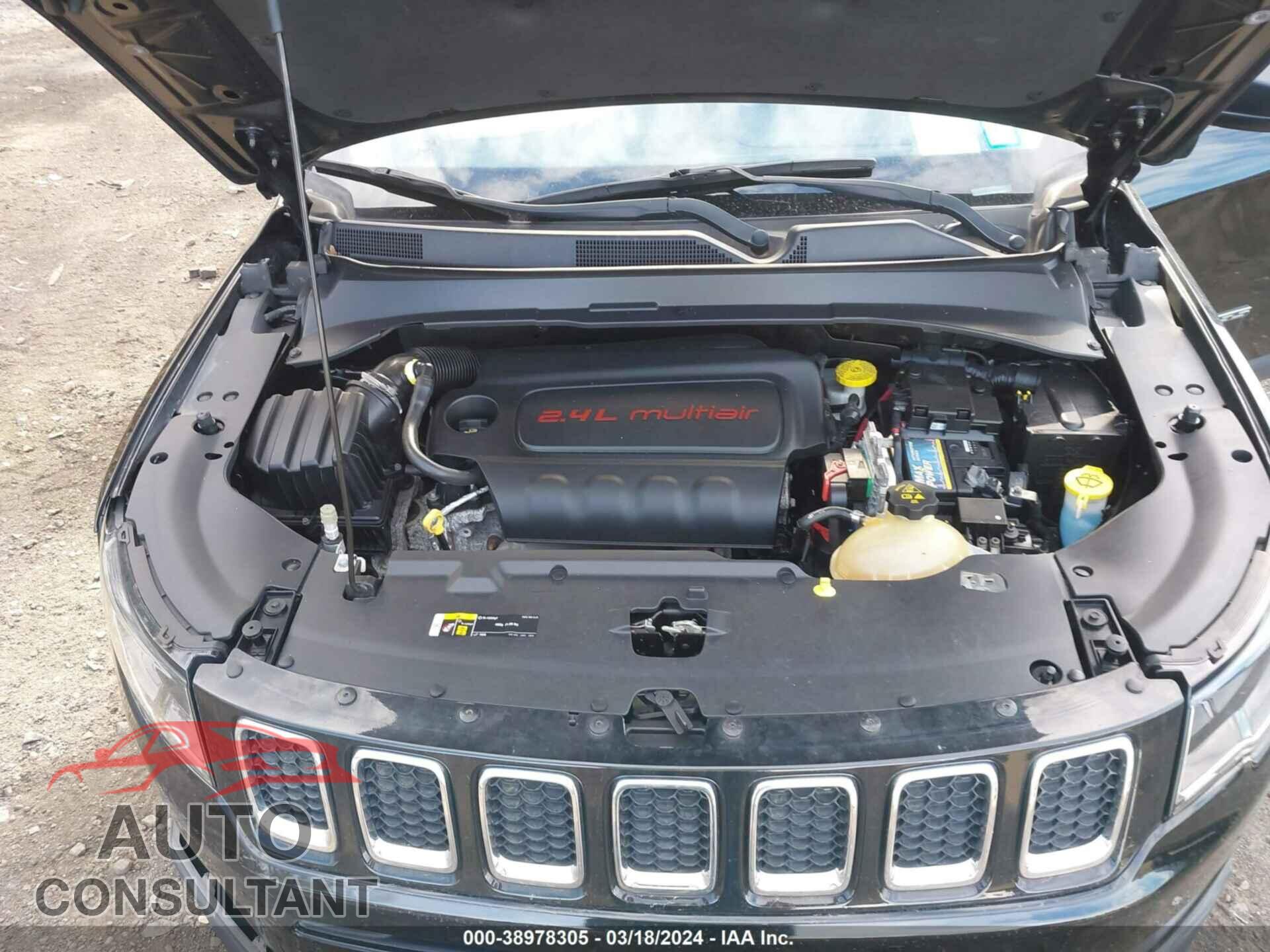 JEEP COMPASS 2018 - 3C4NJDBB9JT418425