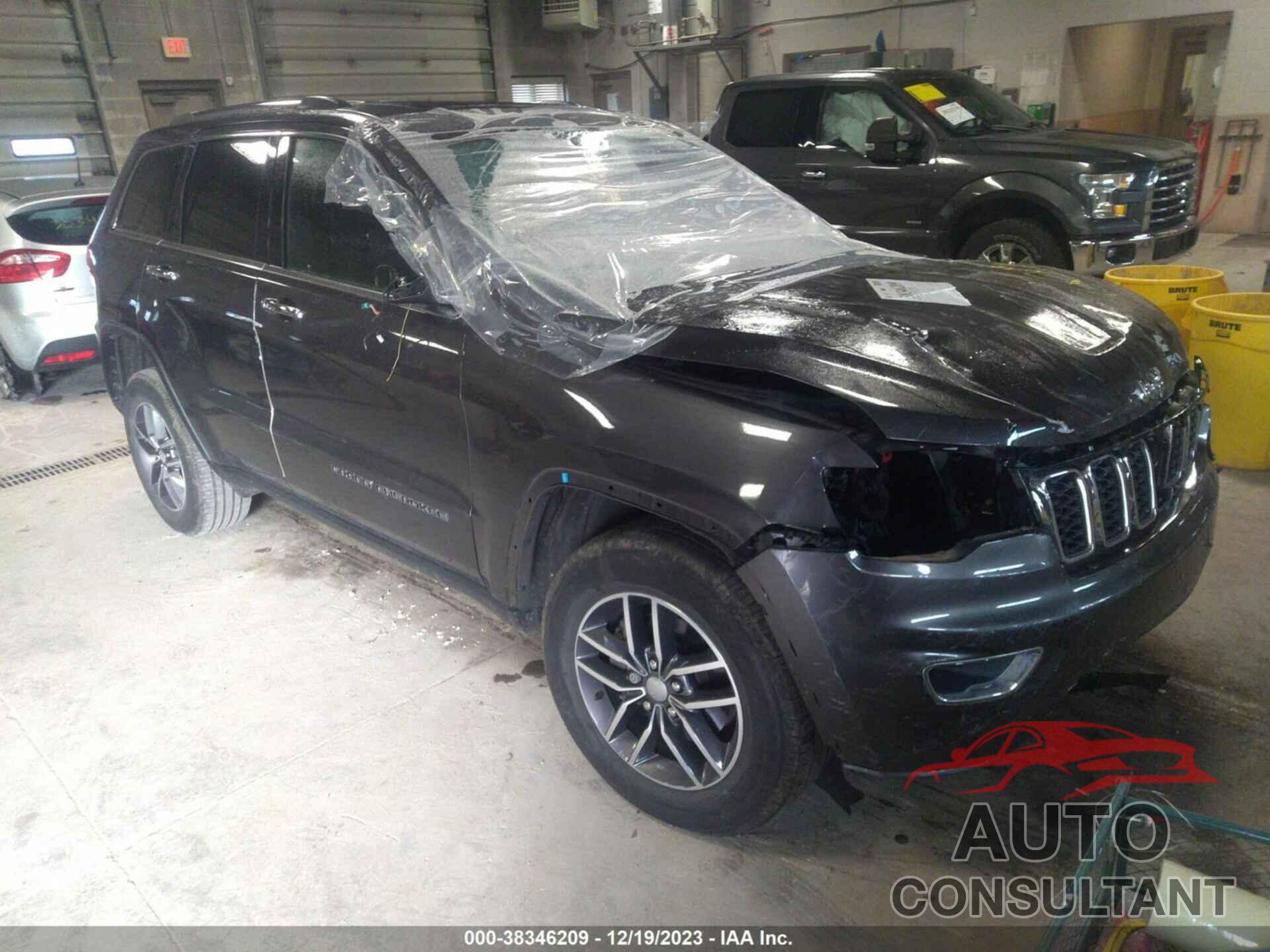 JEEP GRAND CHEROKEE 2018 - 1C4RJFBG3JC437170