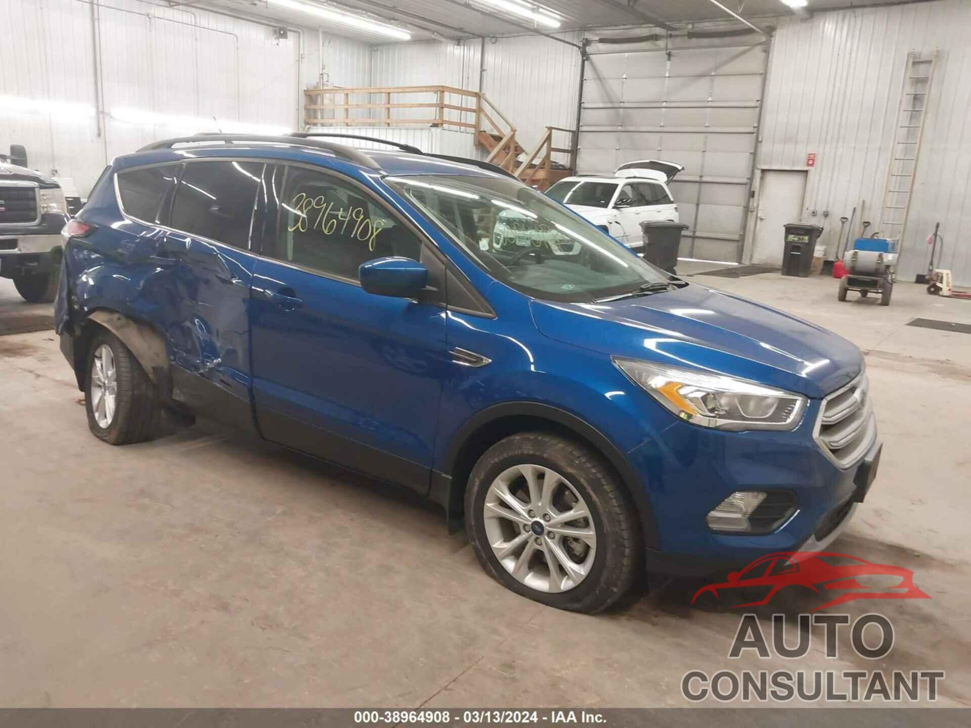 FORD ESCAPE 2018 - 1FMCU9HD6JUB43795