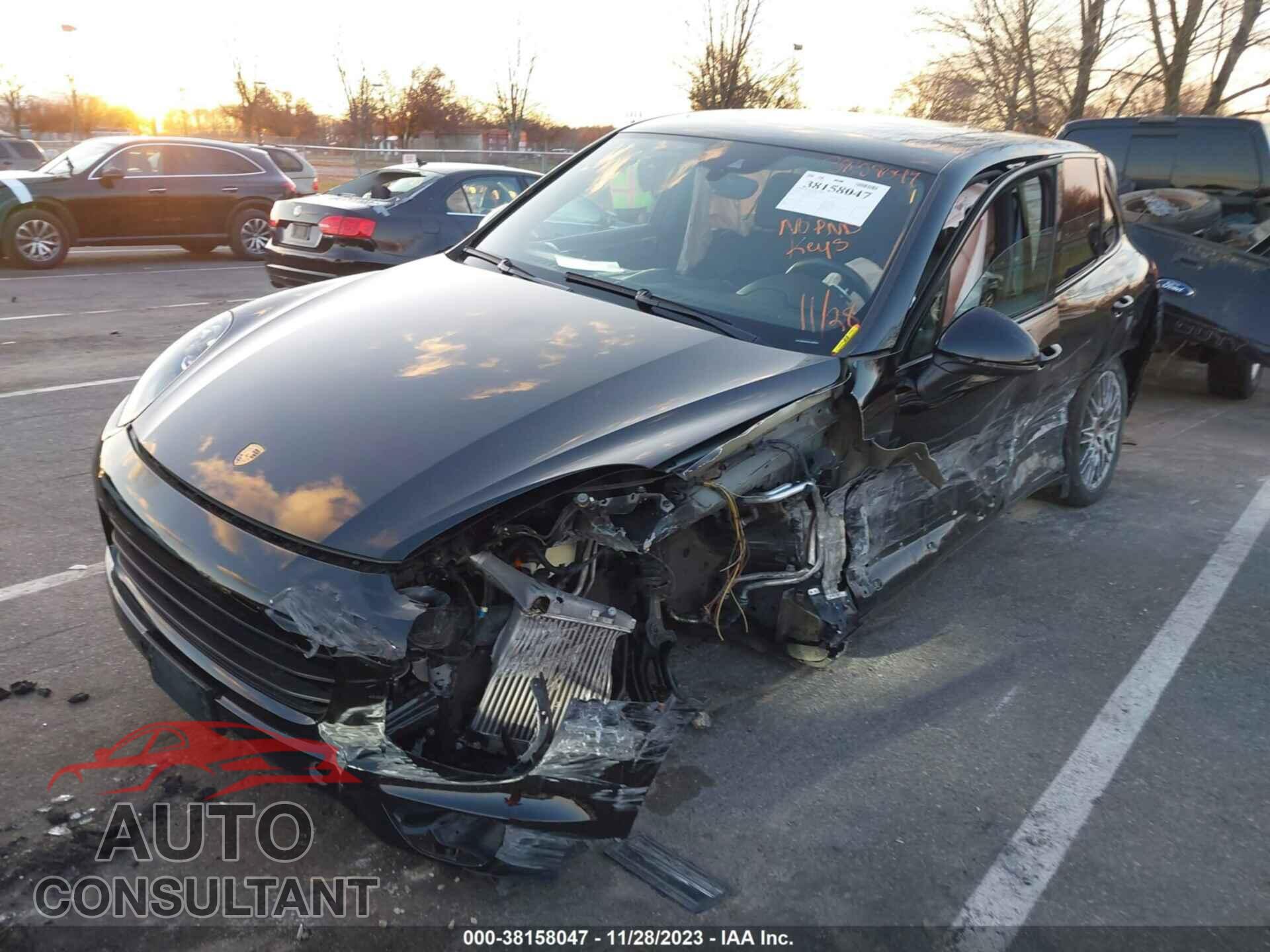 PORSCHE CAYENNE 2016 - WP1AB2A2XGLA96639