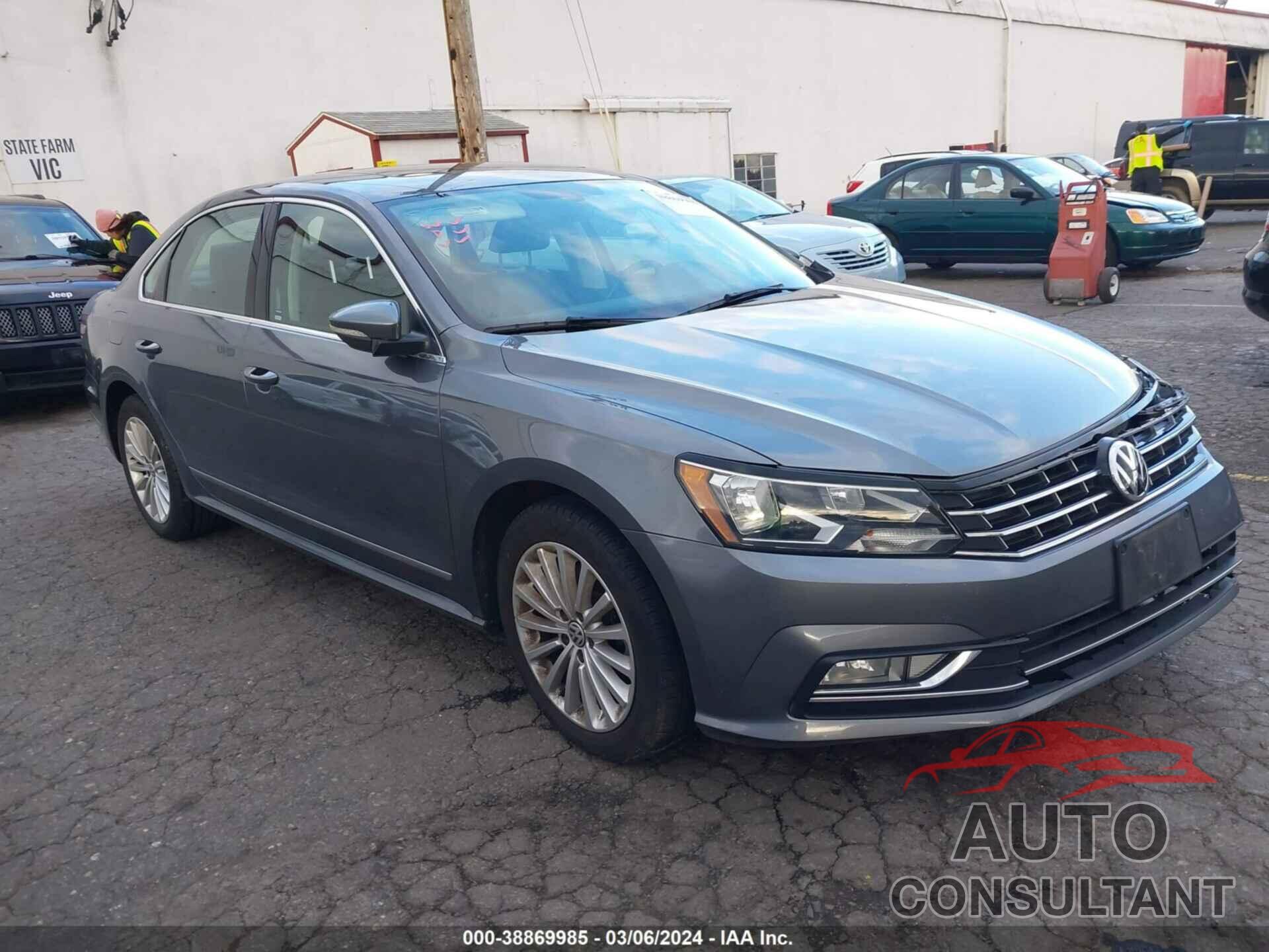 VOLKSWAGEN PASSAT 2016 - 1VWBT7A37GC068271