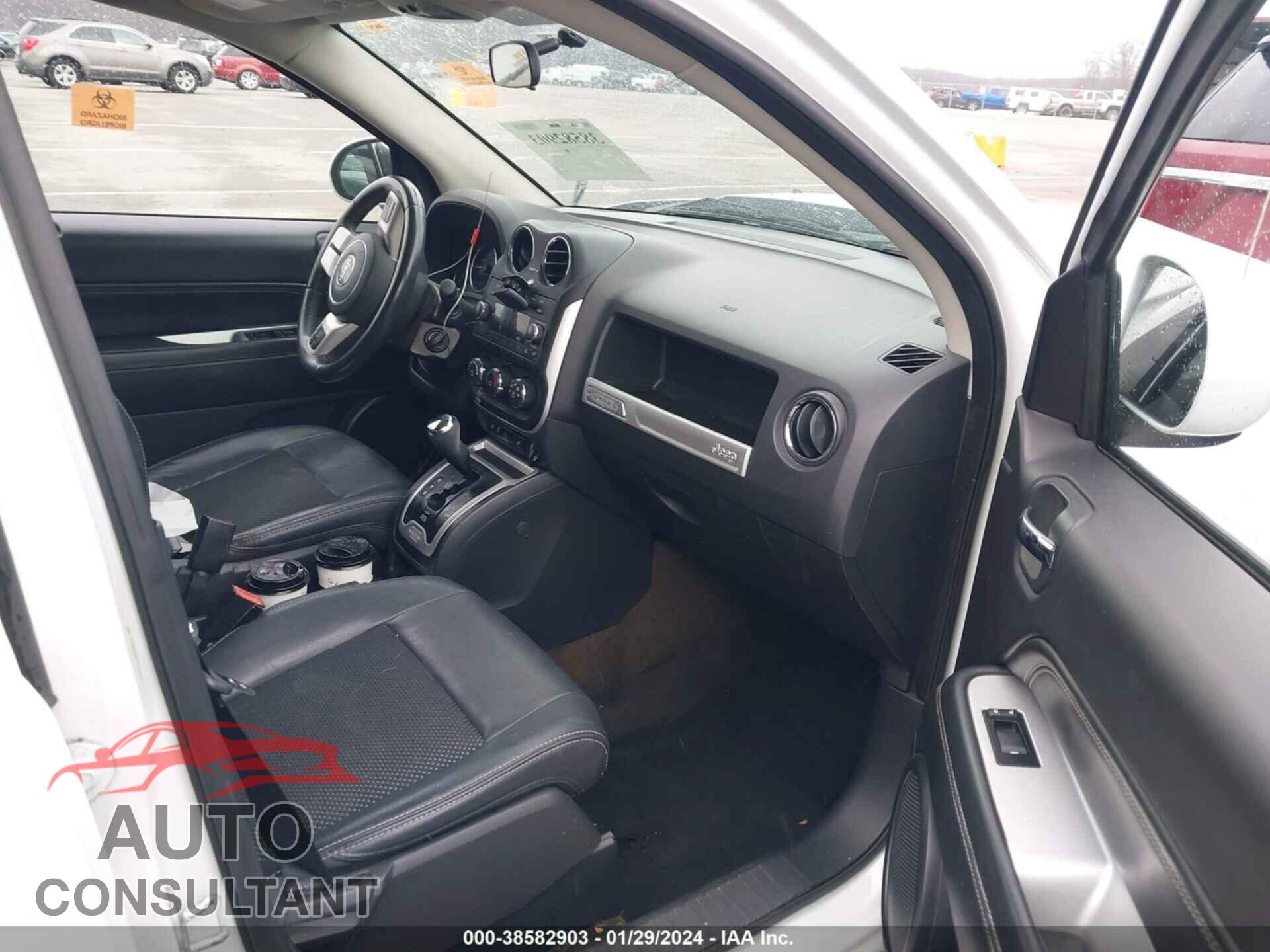 JEEP COMPASS 2015 - 1C4NJDEB2FD393389