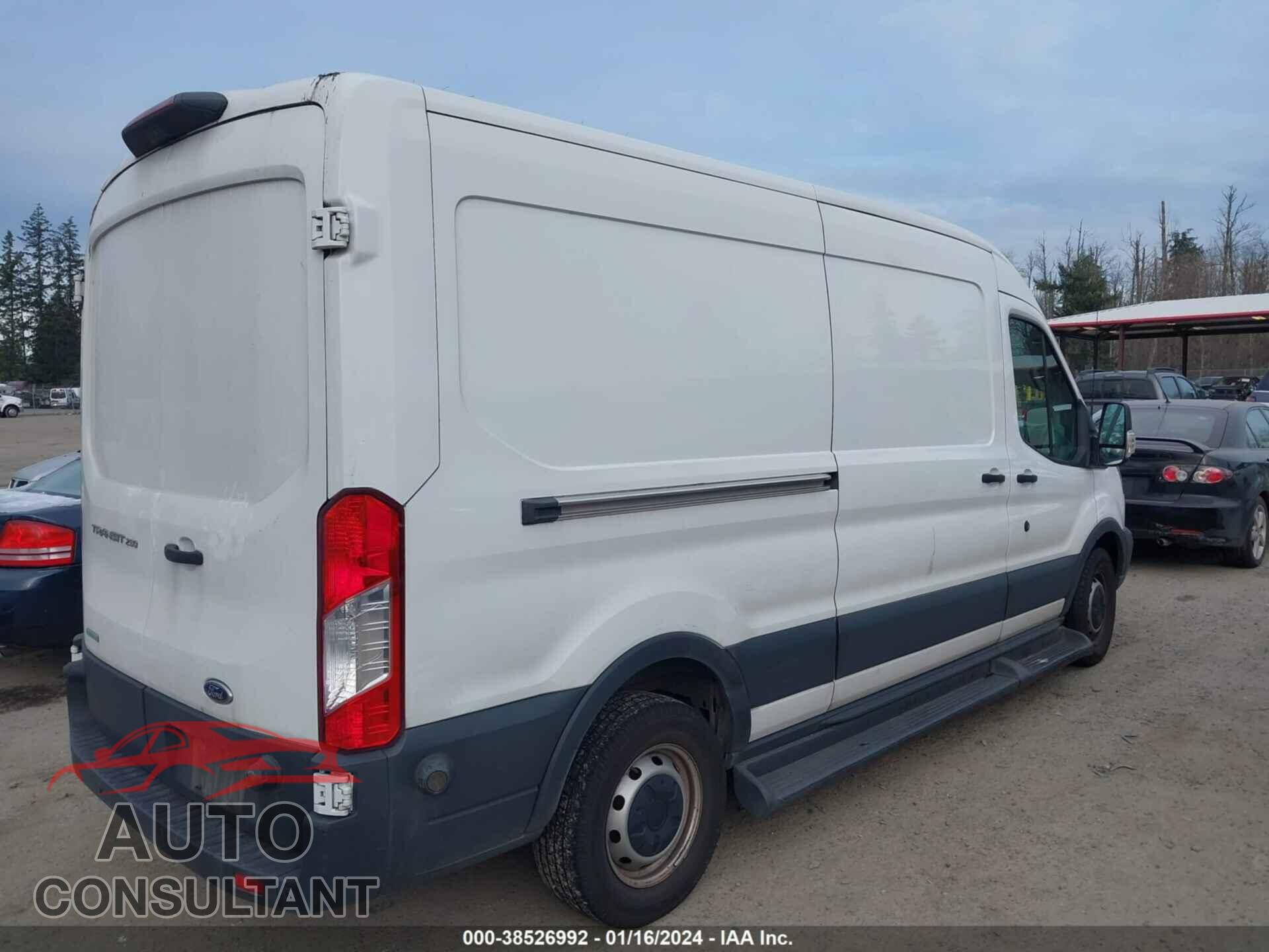 FORD TRANSIT-250 2018 - 1FTYR2DG0JKB22780