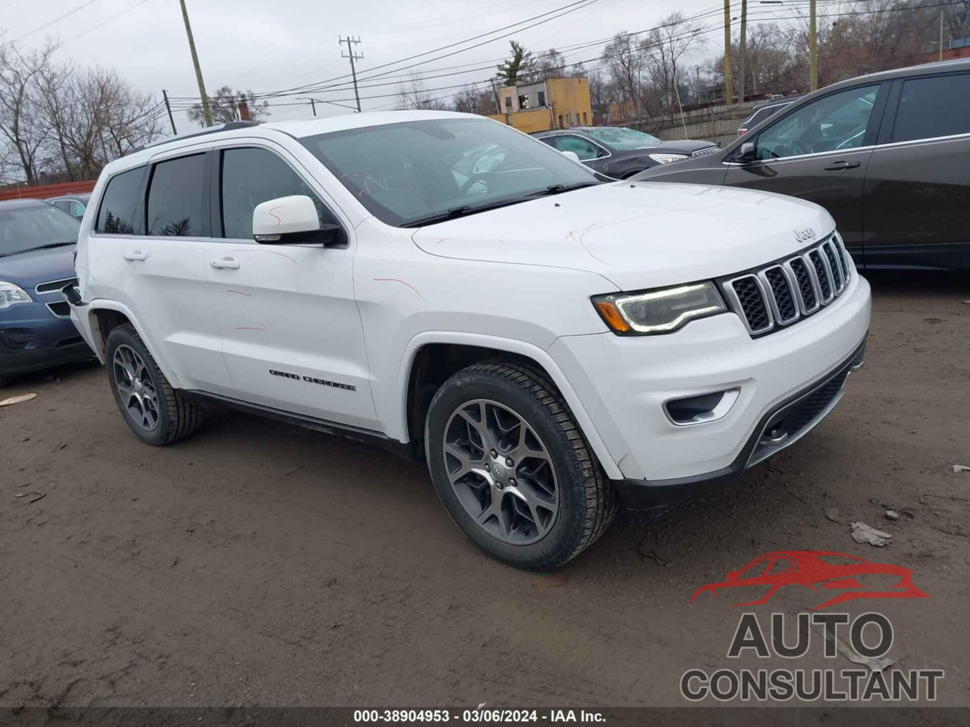 JEEP GRAND CHEROKEE 2018 - 1C4RJFBG0JC135268