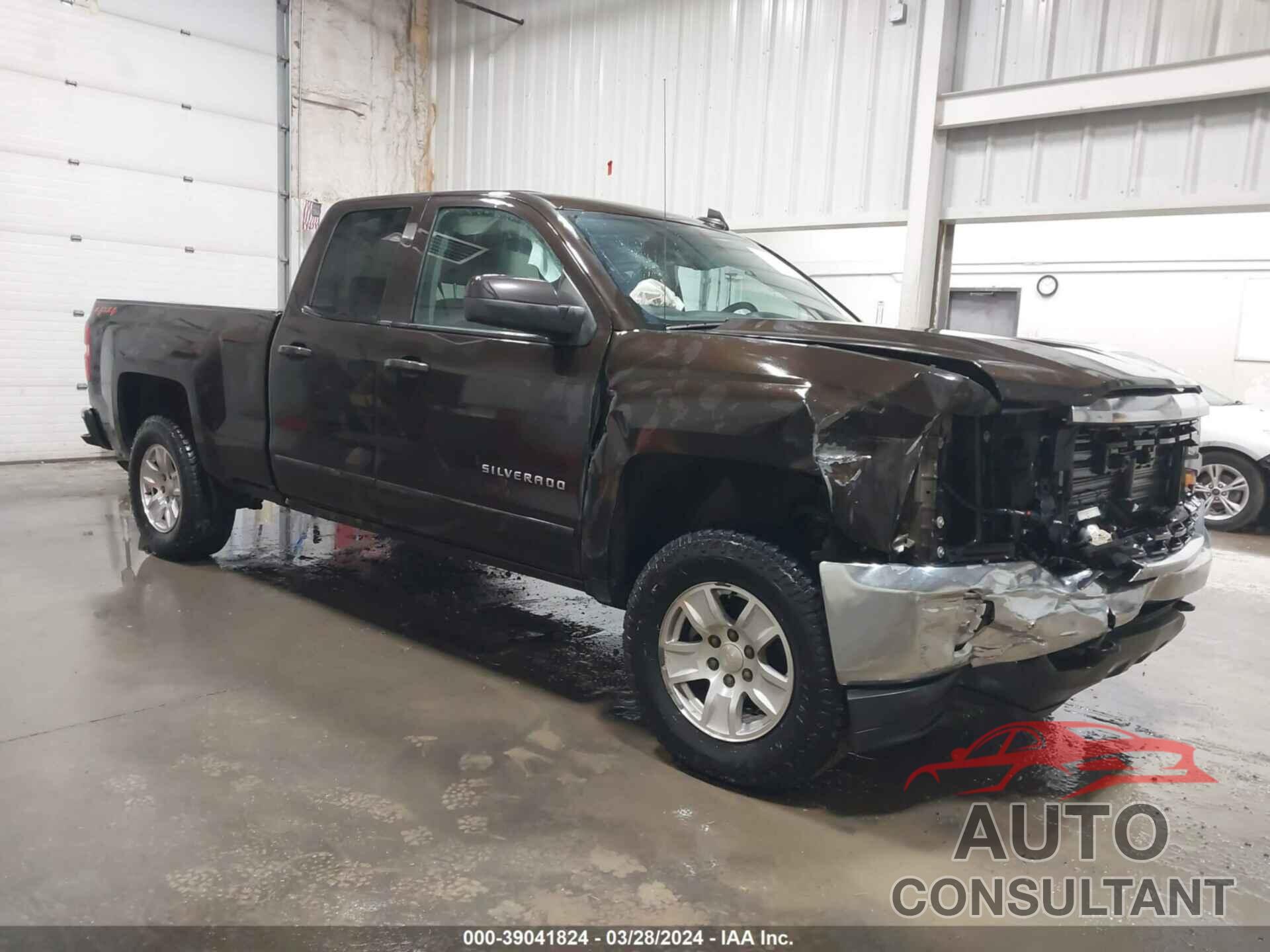 CHEVROLET SILVERADO 1500 2018 - 1GCVKREC9JZ285706