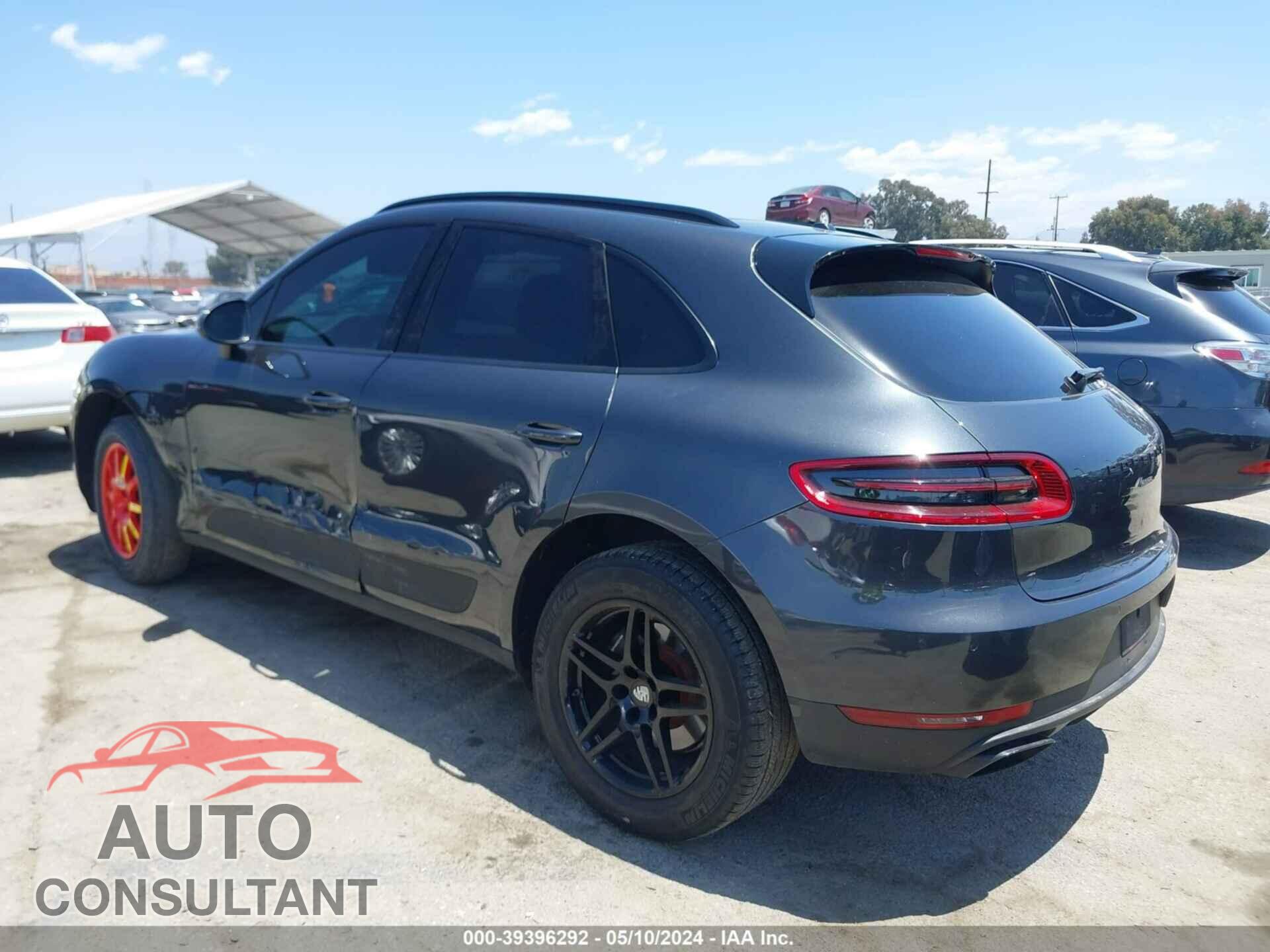 PORSCHE MACAN 2018 - WP1AA2A54JLB18039