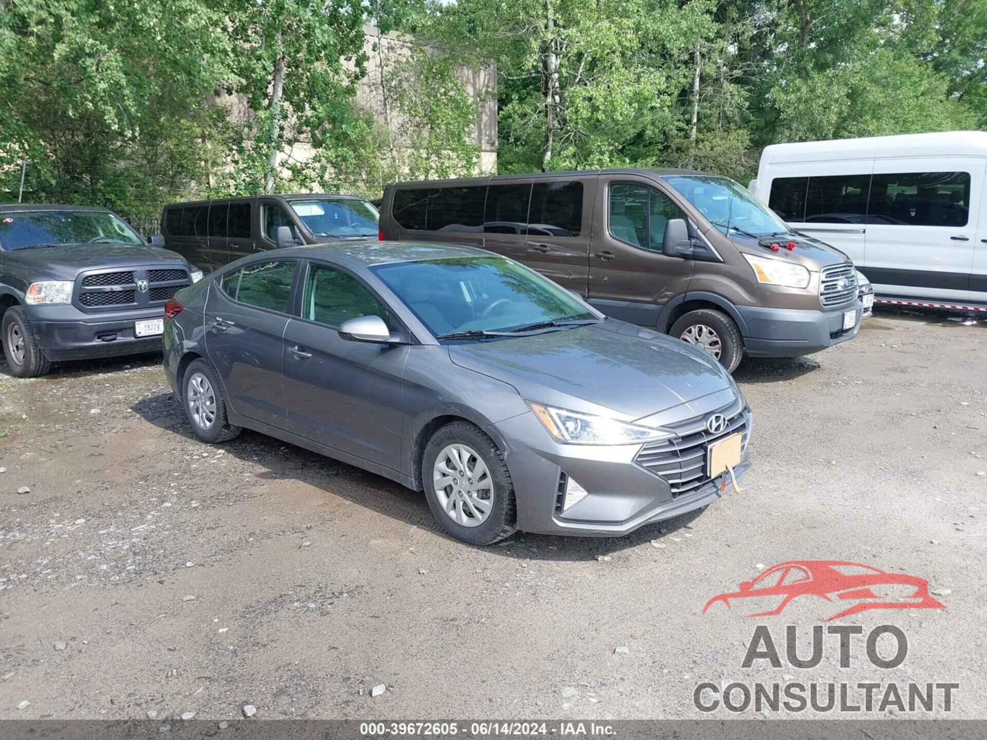 HYUNDAI ELANTRA 2019 - 5NPD74LF2KH473781