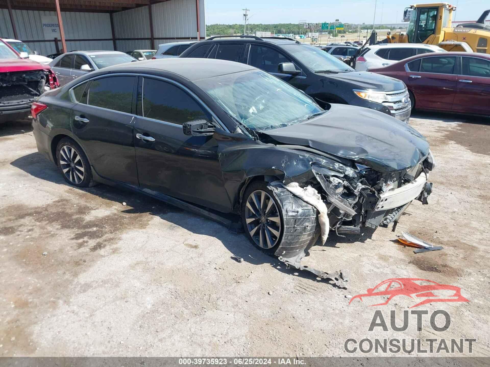 NISSAN ALTIMA 2017 - 1N4AL3AP4HC266890