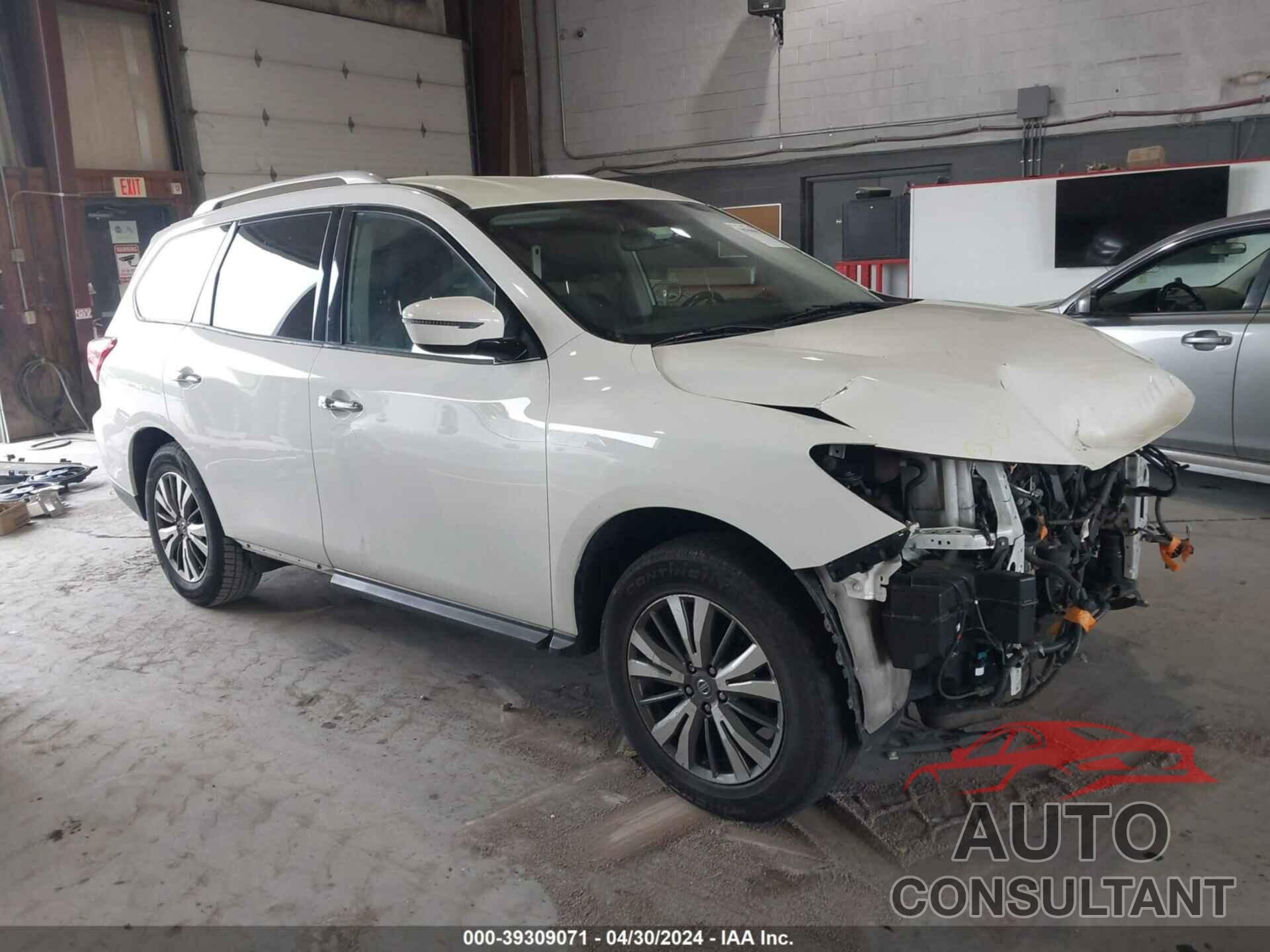 NISSAN PATHFINDER 2018 - 5N1DR2MM4JC647013