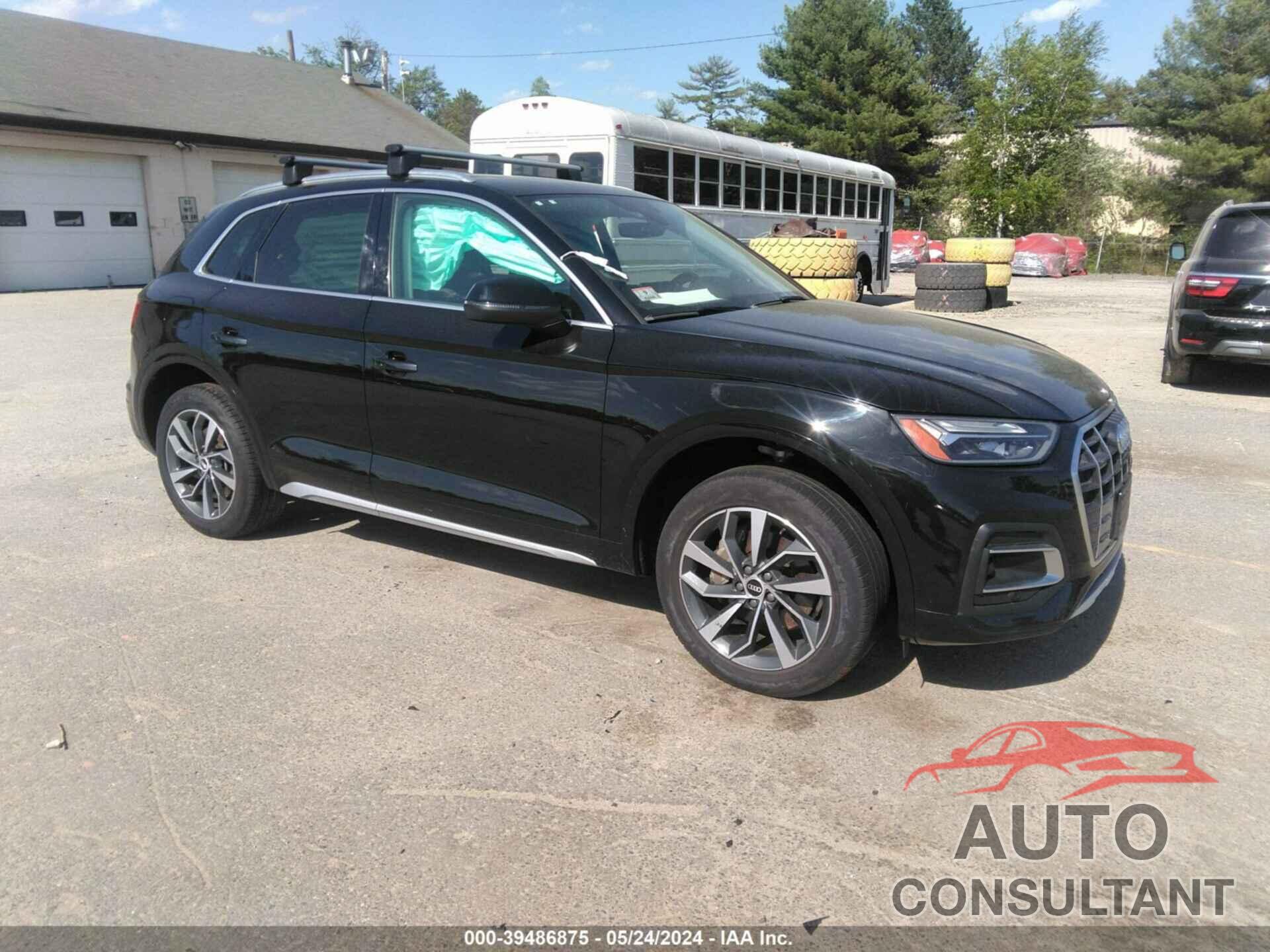 AUDI Q5 2021 - WA1BAAFY0M2024036