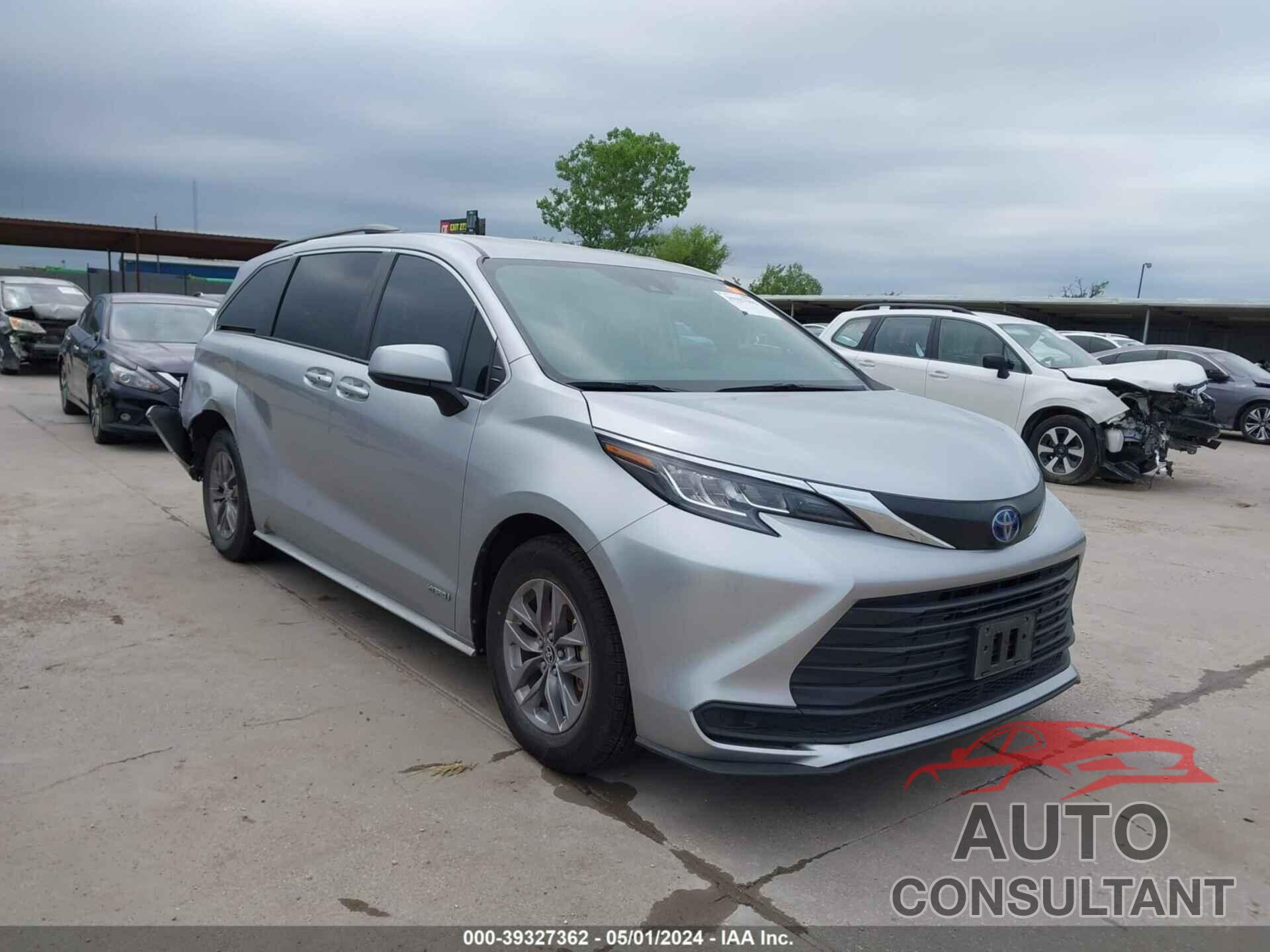 TOYOTA SIENNA 2021 - 5TDKRKEC1MS066427