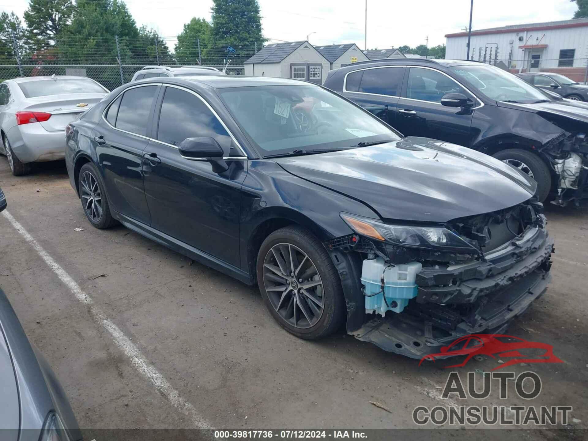 TOYOTA CAMRY 2022 - 4T1T11AK5NU671725