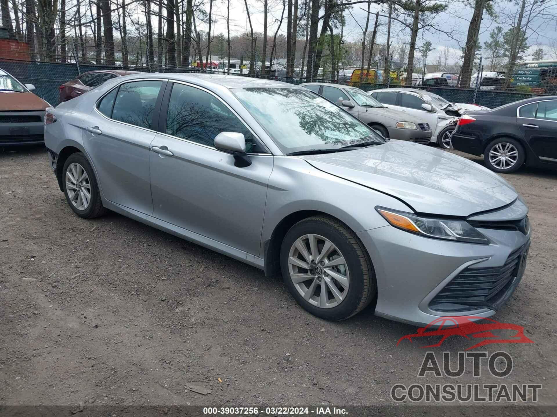 TOYOTA CAMRY 2024 - 4T1C11AK9RU861002