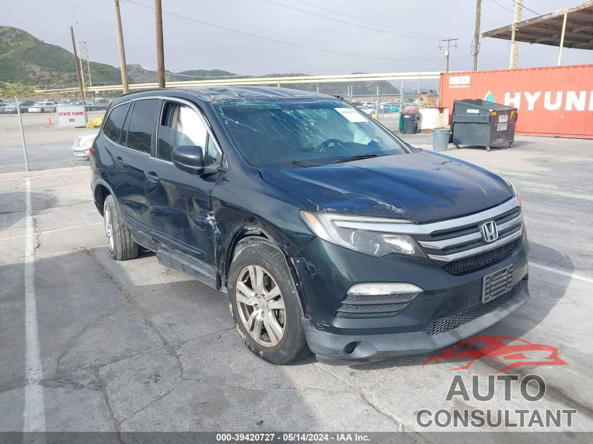 HONDA PILOT 2016 - 5FNYF6H11GB082575