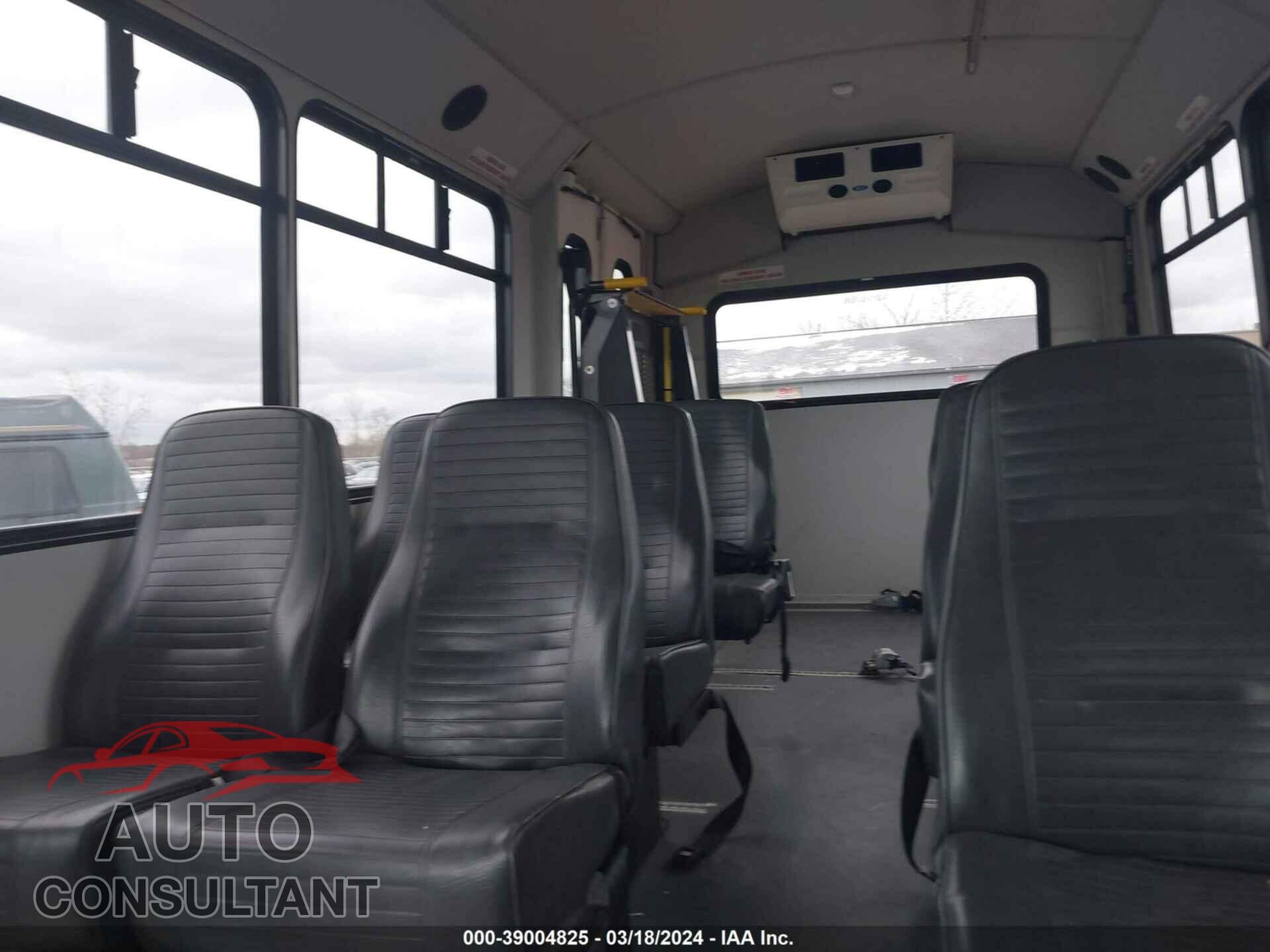 FORD E-350 CUTAWAY 2016 - 1FDEE3FL4GDC36031
