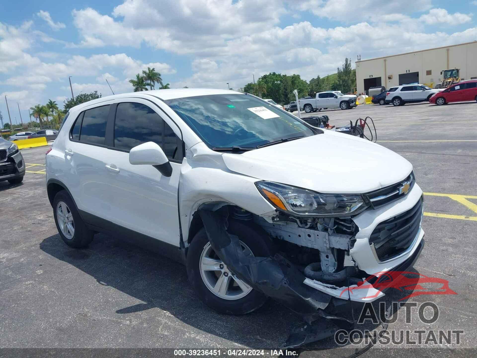 CHEVROLET TRAX 2021 - KL7CJNSB8MB349646