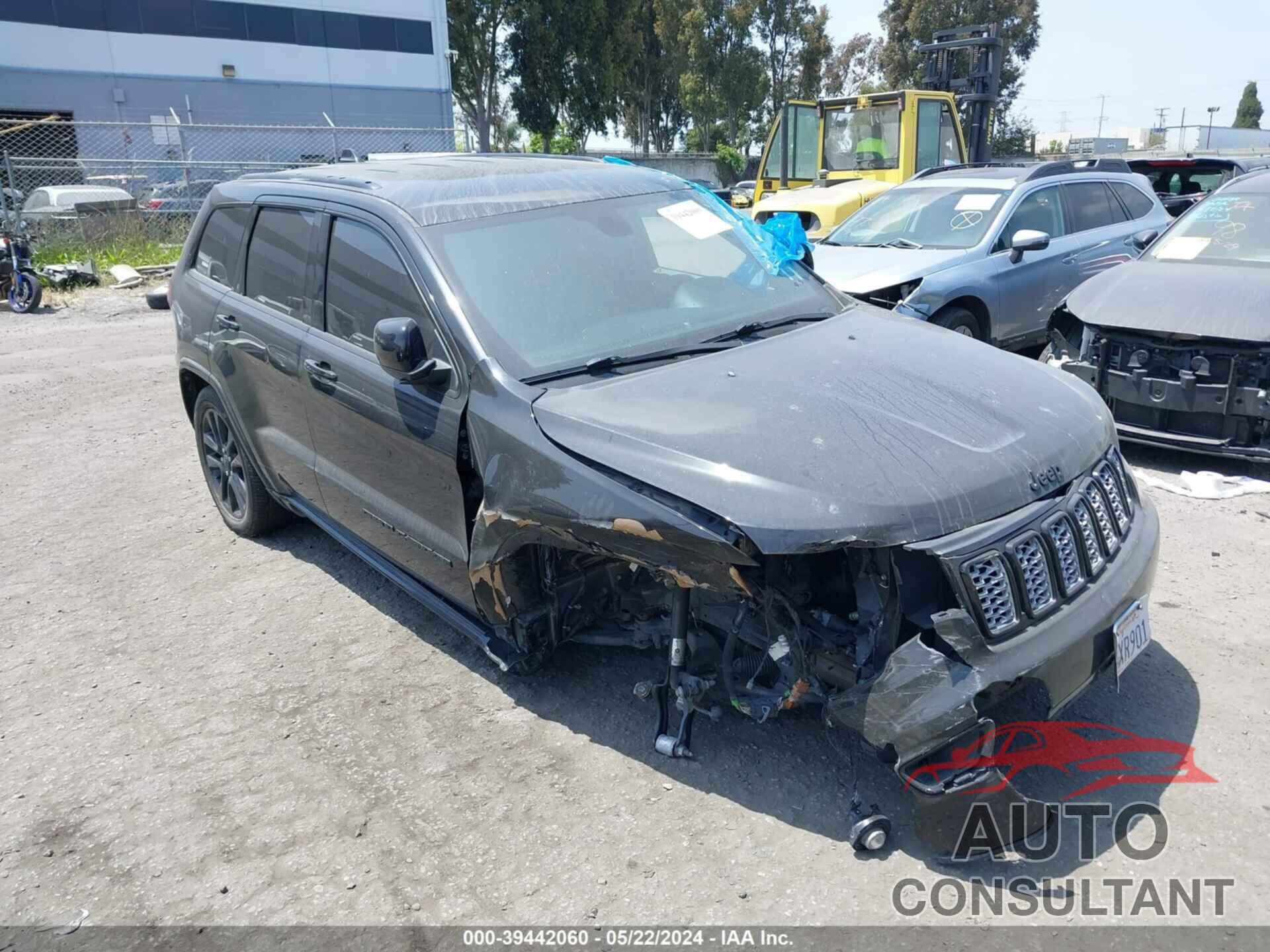 JEEP GRAND CHEROKEE 2017 - 1C4RJEAG9HC745773