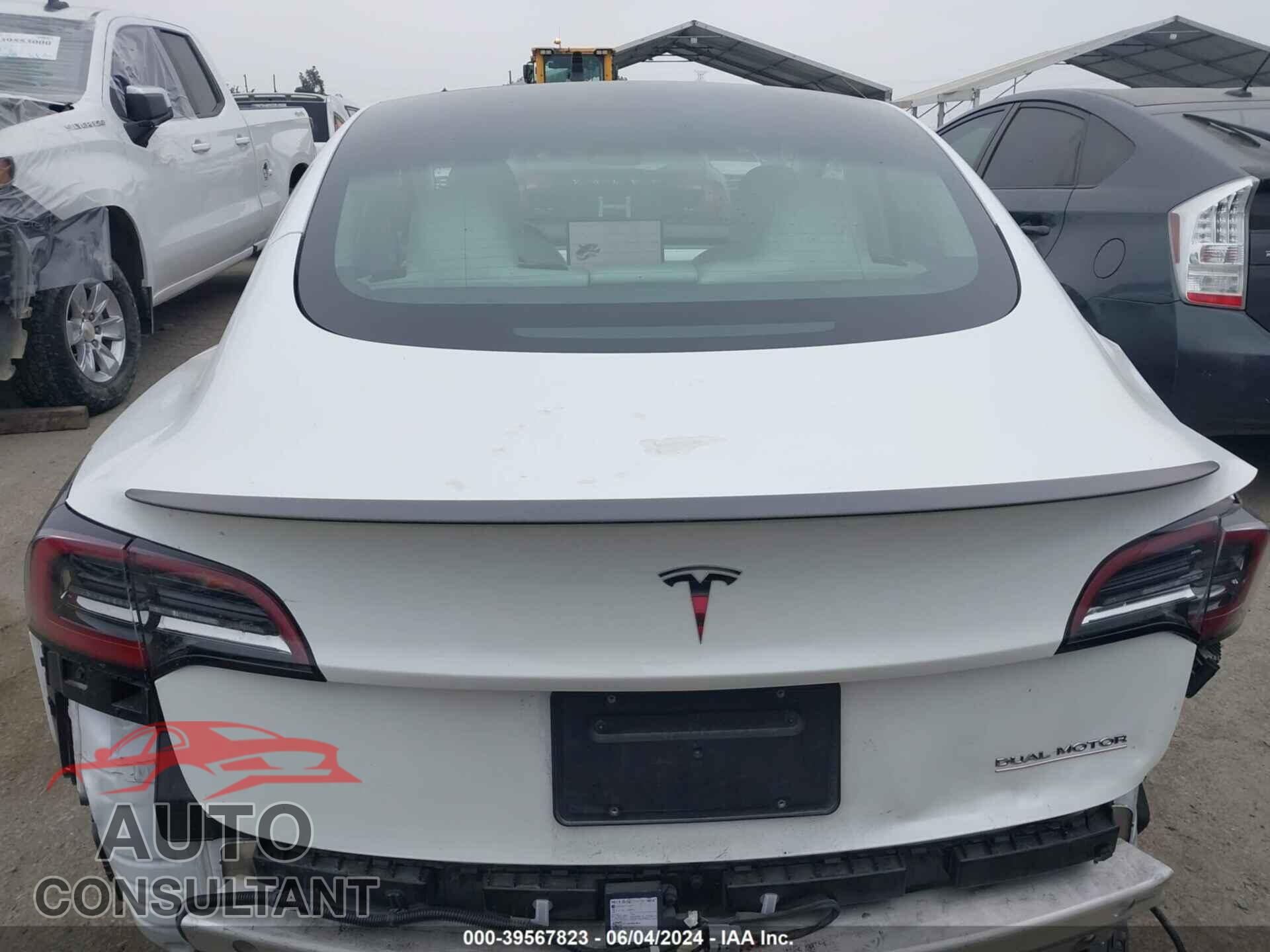 TESLA MODEL 3 2021 - 5YJ3E1EC2MF037792