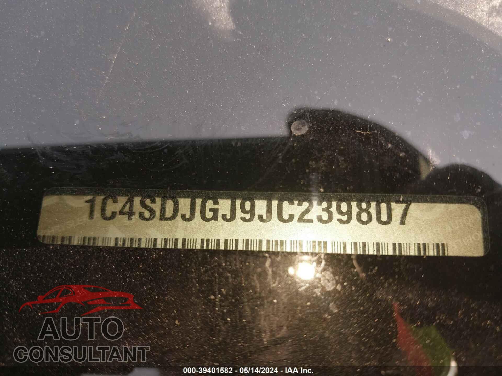 DODGE DURANGO 2018 - 1C4SDJGJ9JC239807